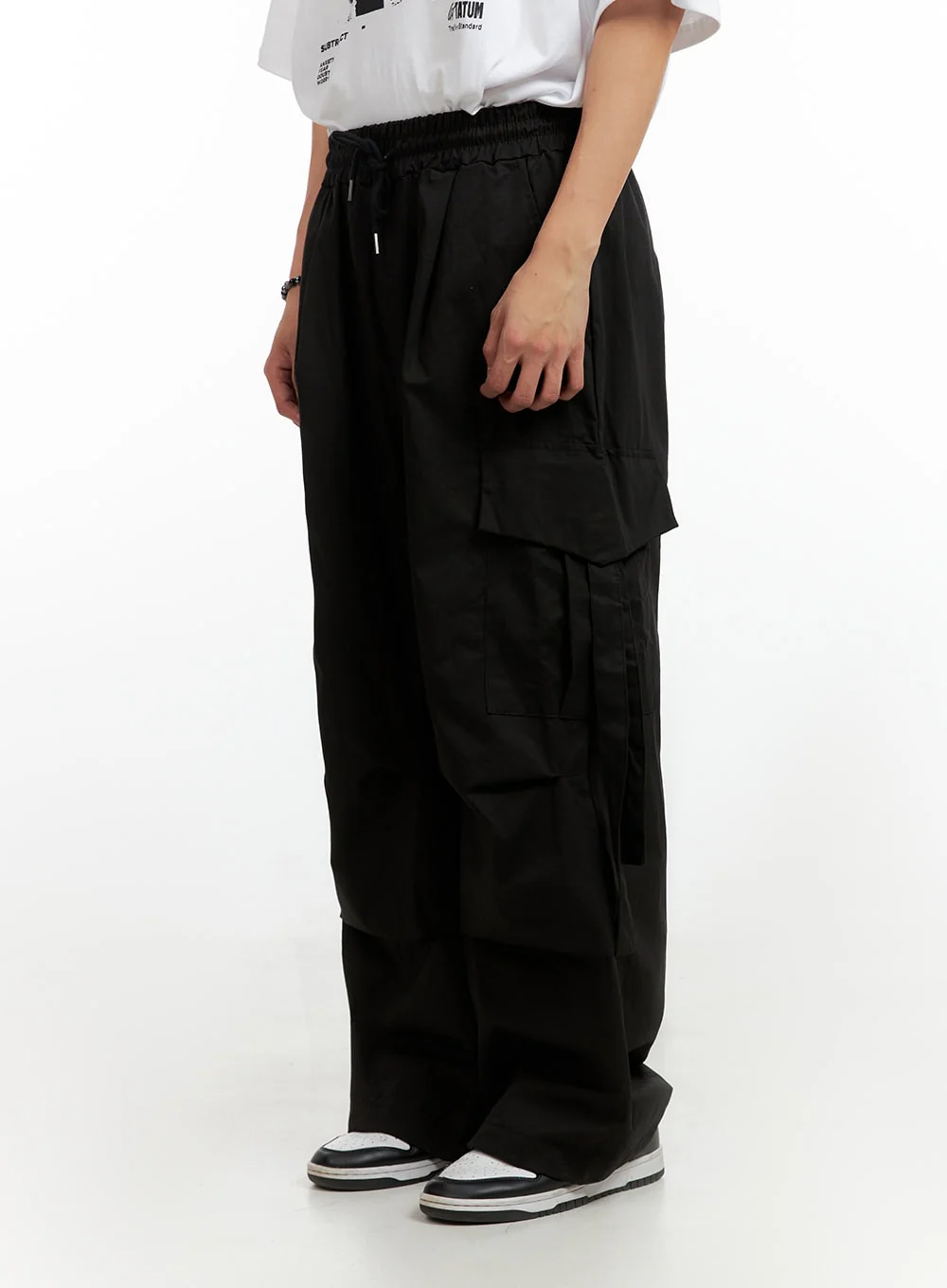 Men's Cargo Chic Cotton Wide-Leg Pants (Black) IG402 - Image 4