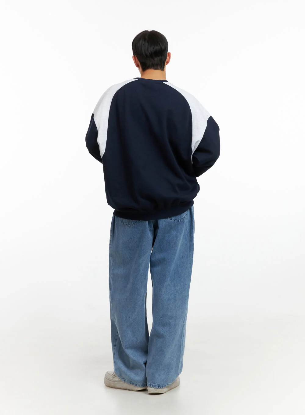 Men's Cozy Contrasting Crewneck Sweatshirt (Dark Blue) IU412 - Image 6