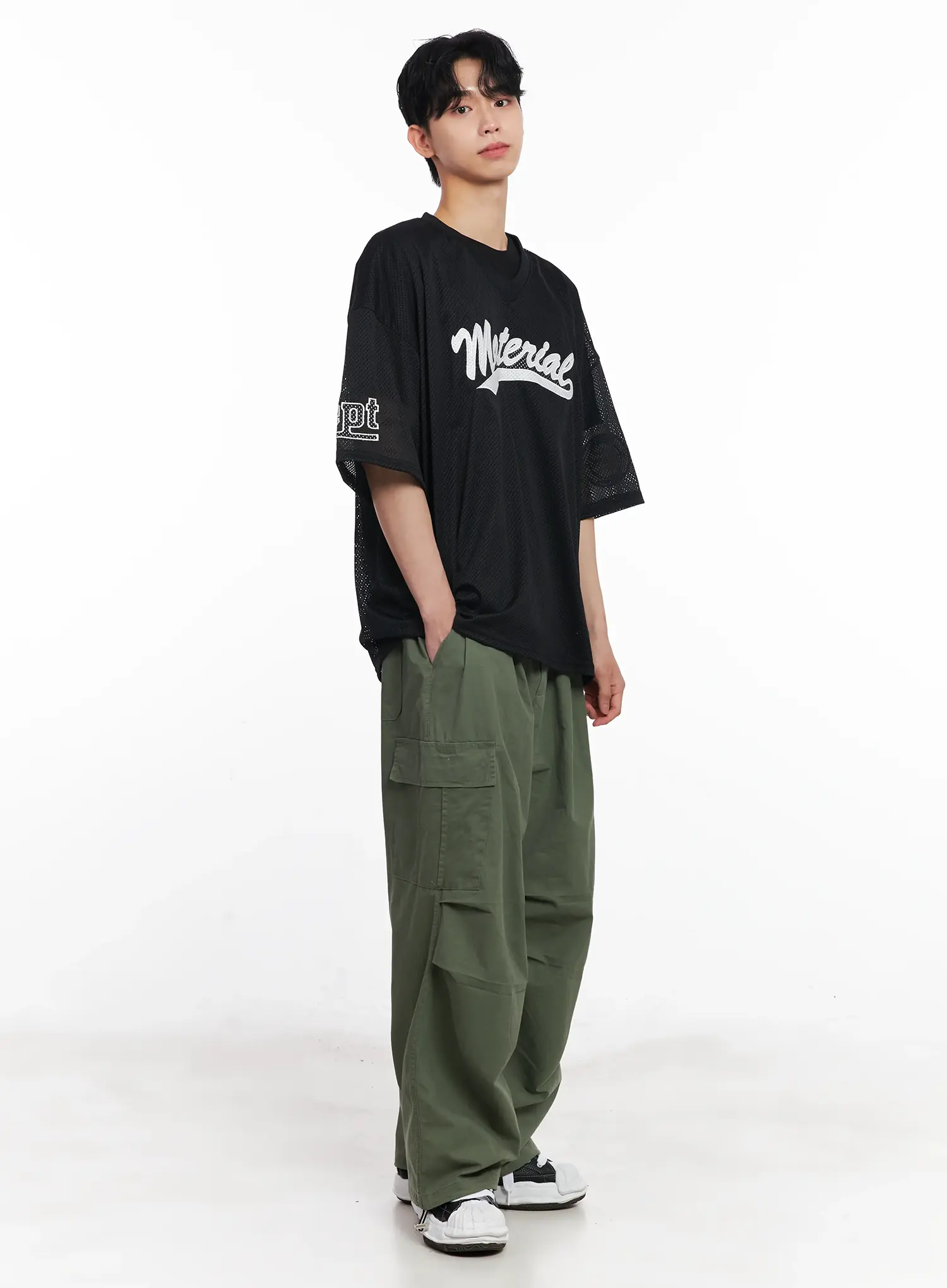 Men's Embroidered Mesh Graphic Tee IU526 - Image 9