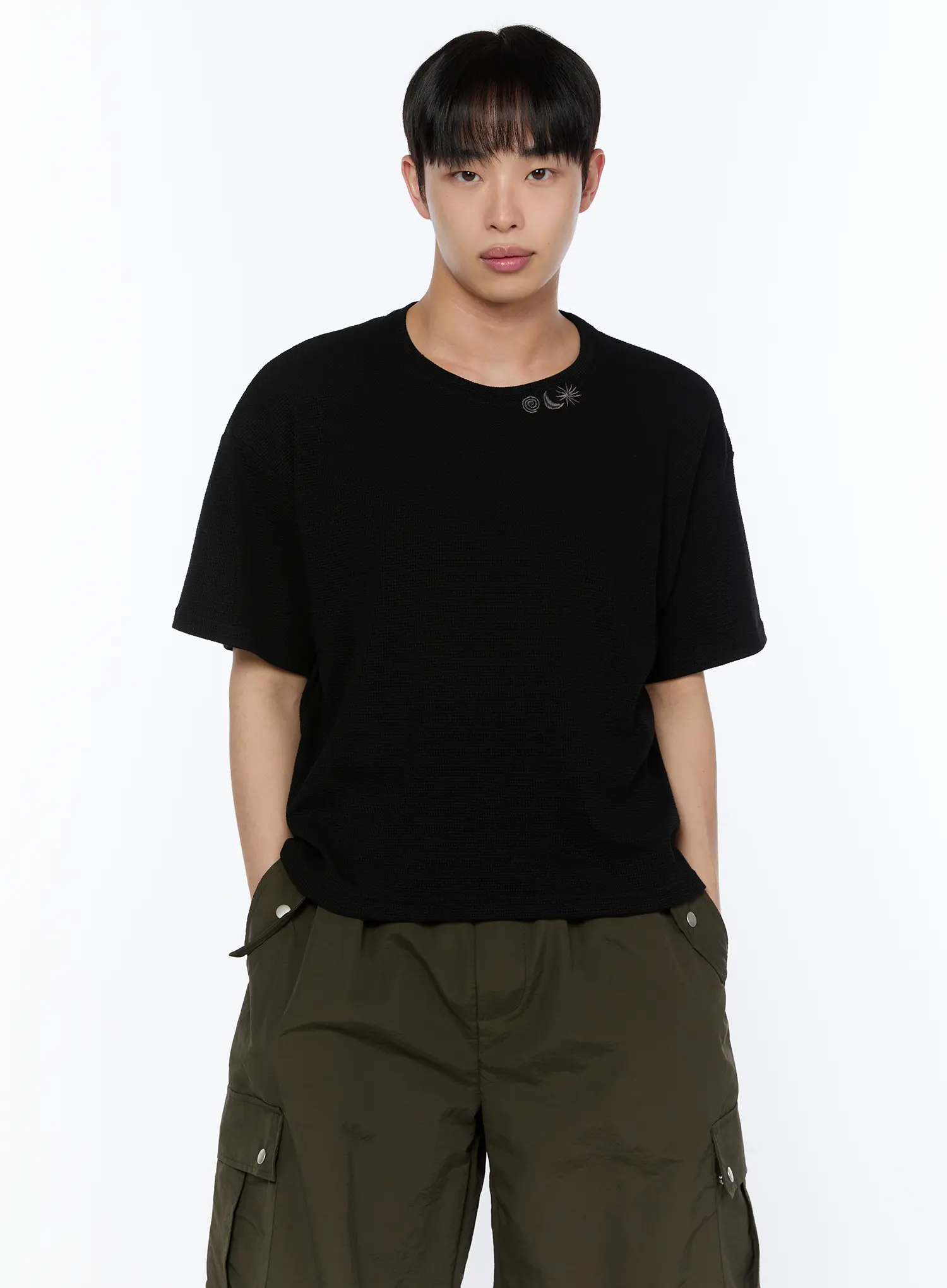 Men's Embroidered Waffle Knit T-Shirt IA520 - Image 2
