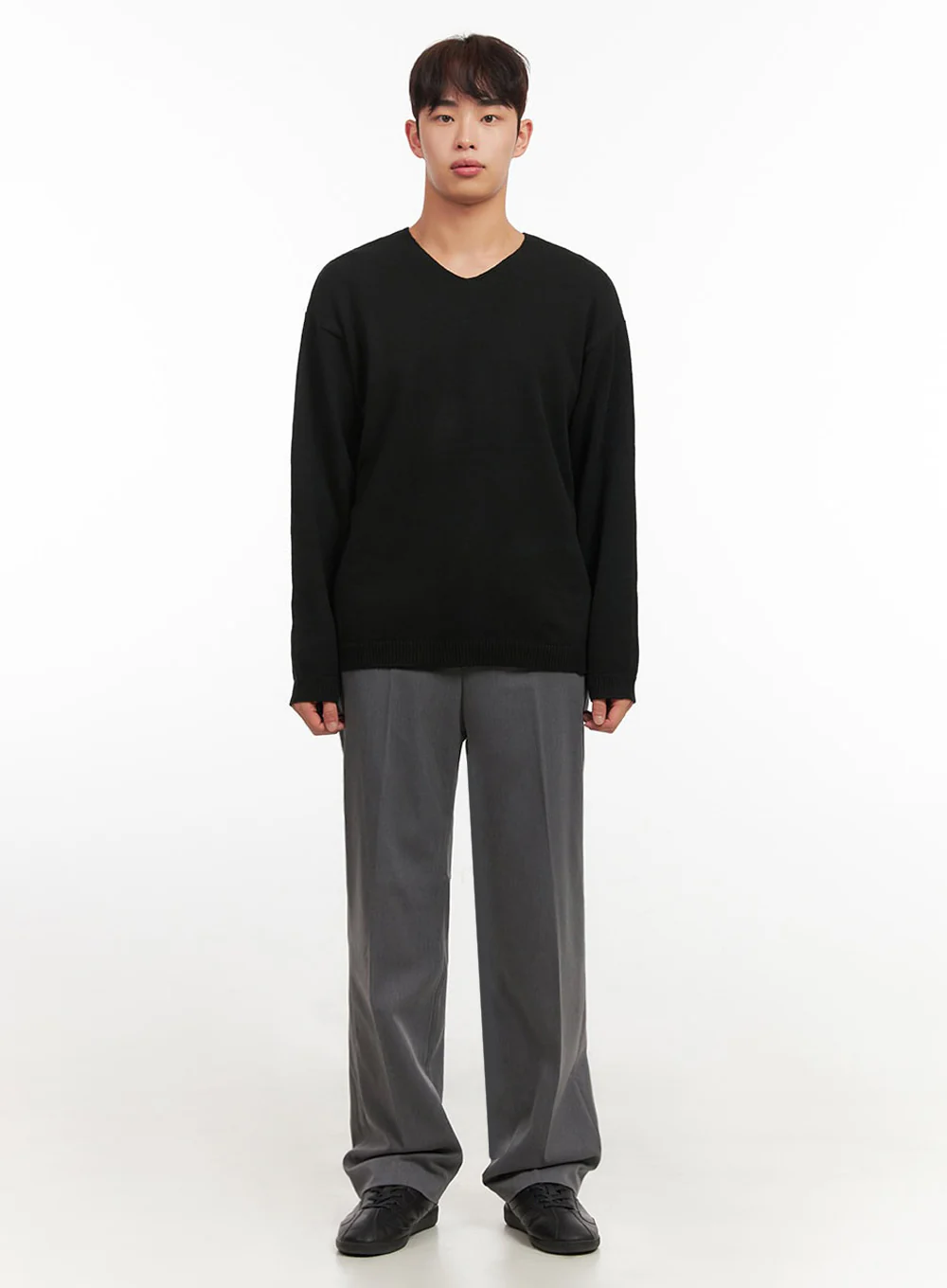 Men's Essential Black V-Neck Sweater IF517 - Image 8