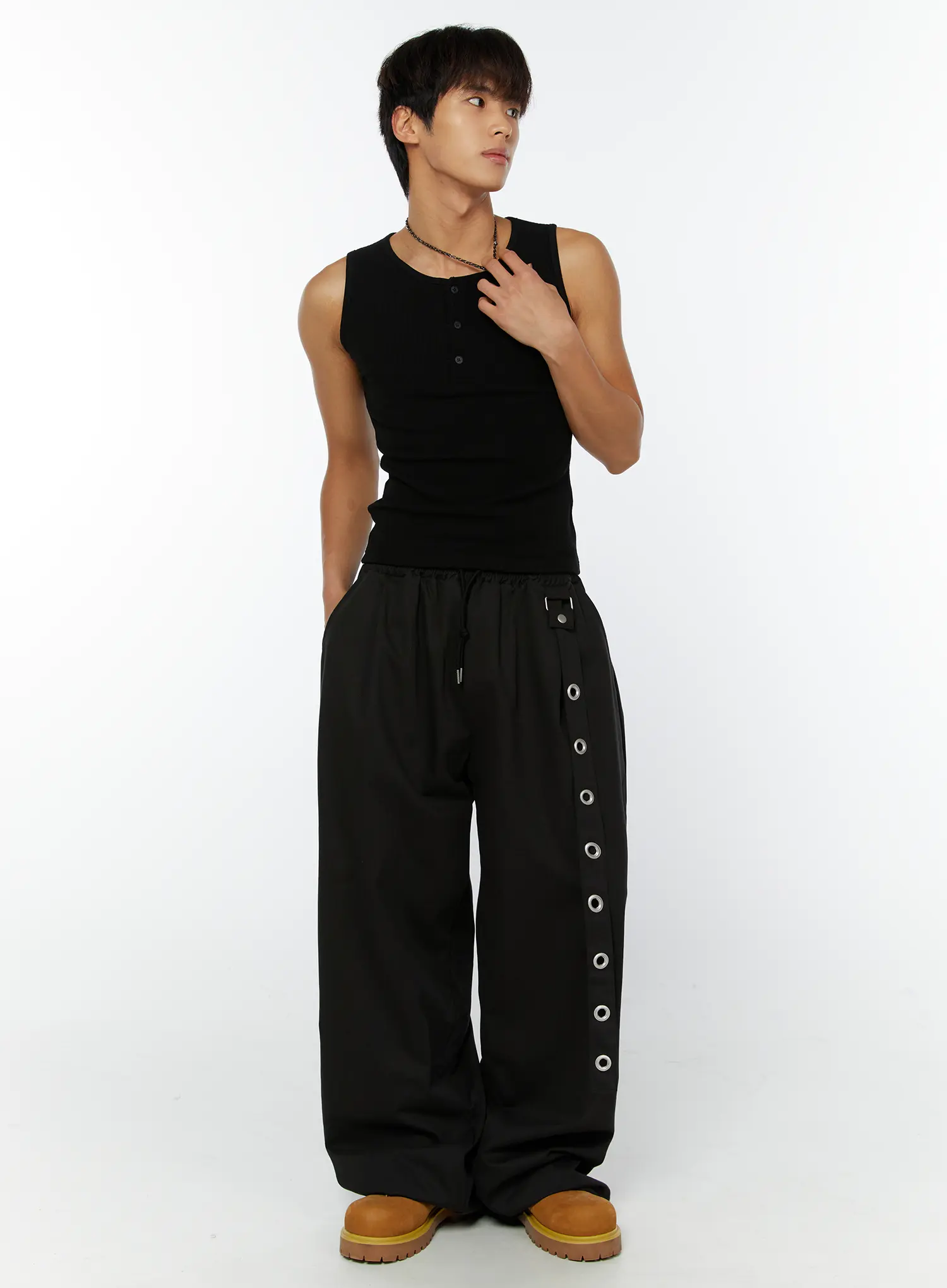 Men's Eyelet Detail Wide-Leg Pants IY508 (Black) - Image 11