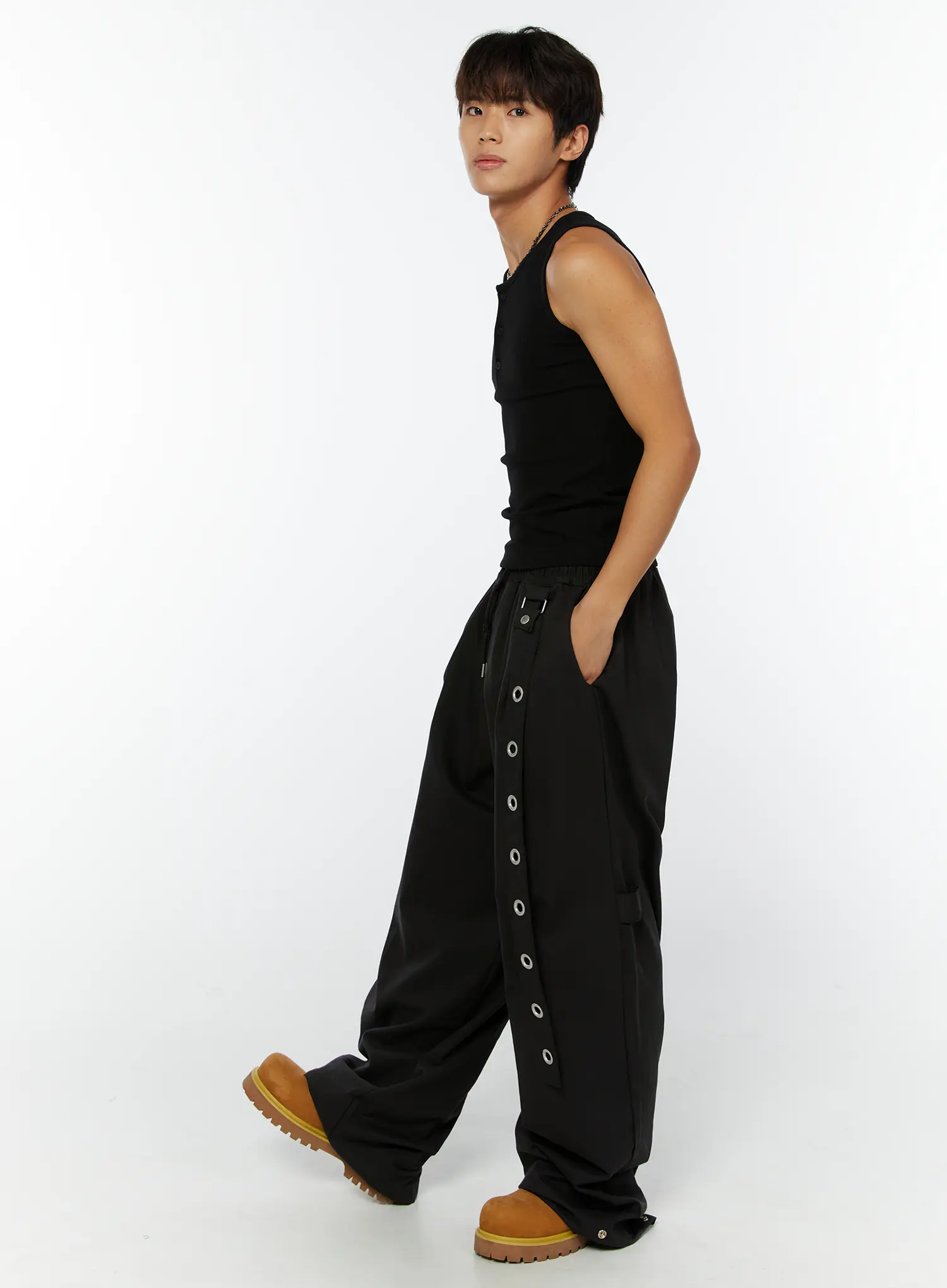 Men's Eyelet Detail Wide-Leg Pants IY508 (Black) - Image 12