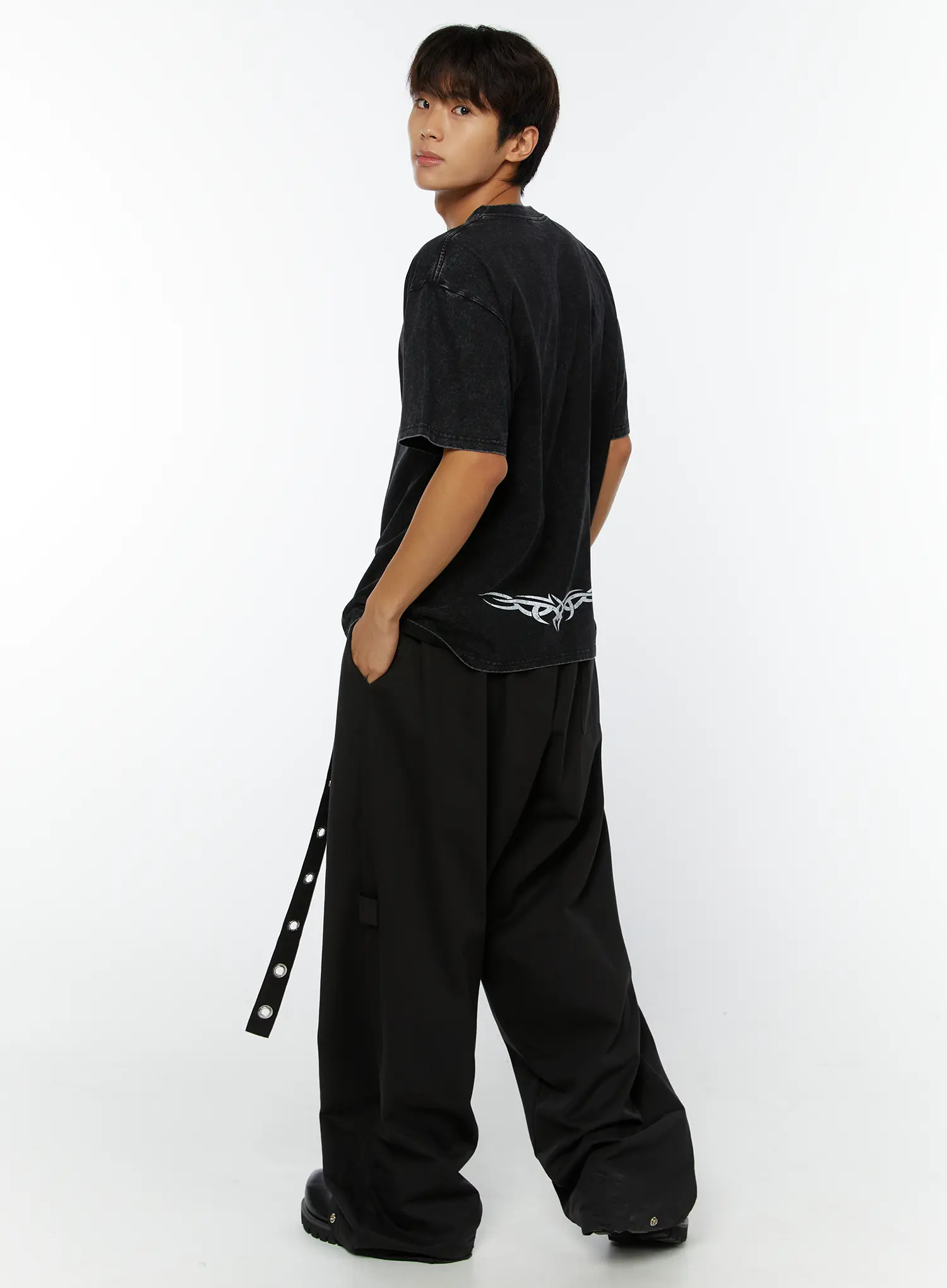 Men's Eyelet Detail Wide-Leg Pants IY508 (Black) - Image 13