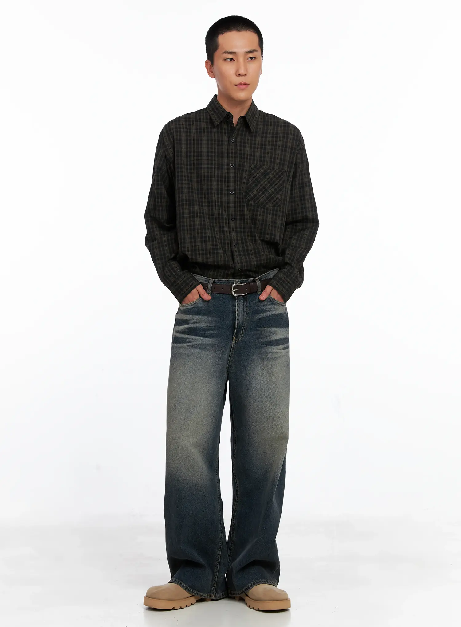 Men's Faded Wide-Leg Jeans IS510 - Image 12