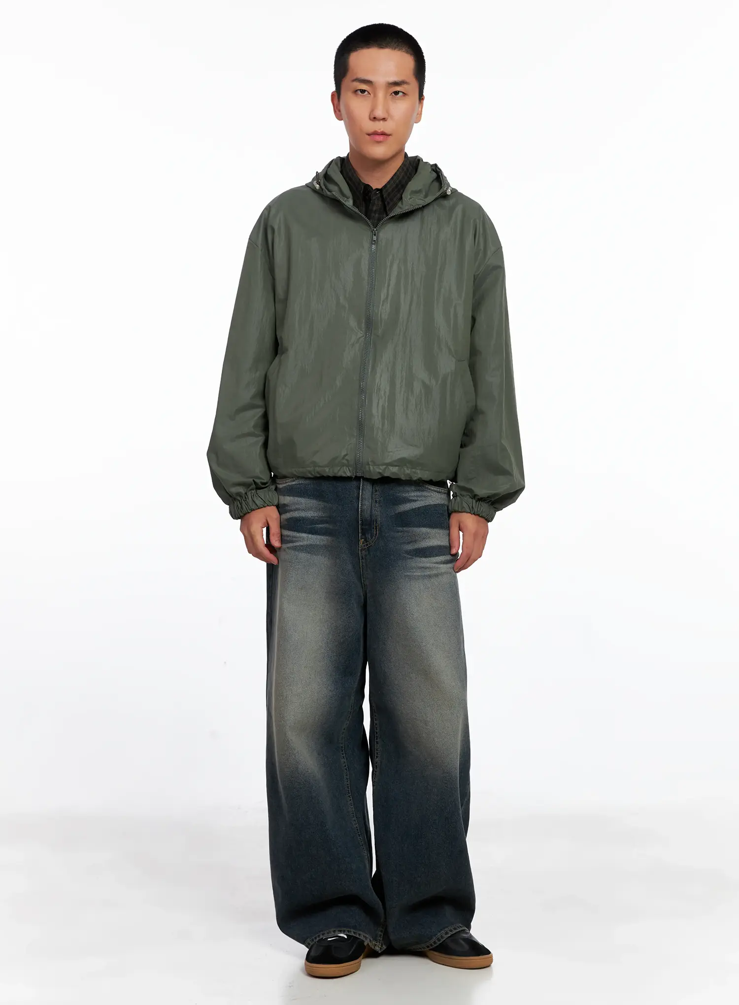 Men's Faded Wide-Leg Jeans IS510 - Image 14