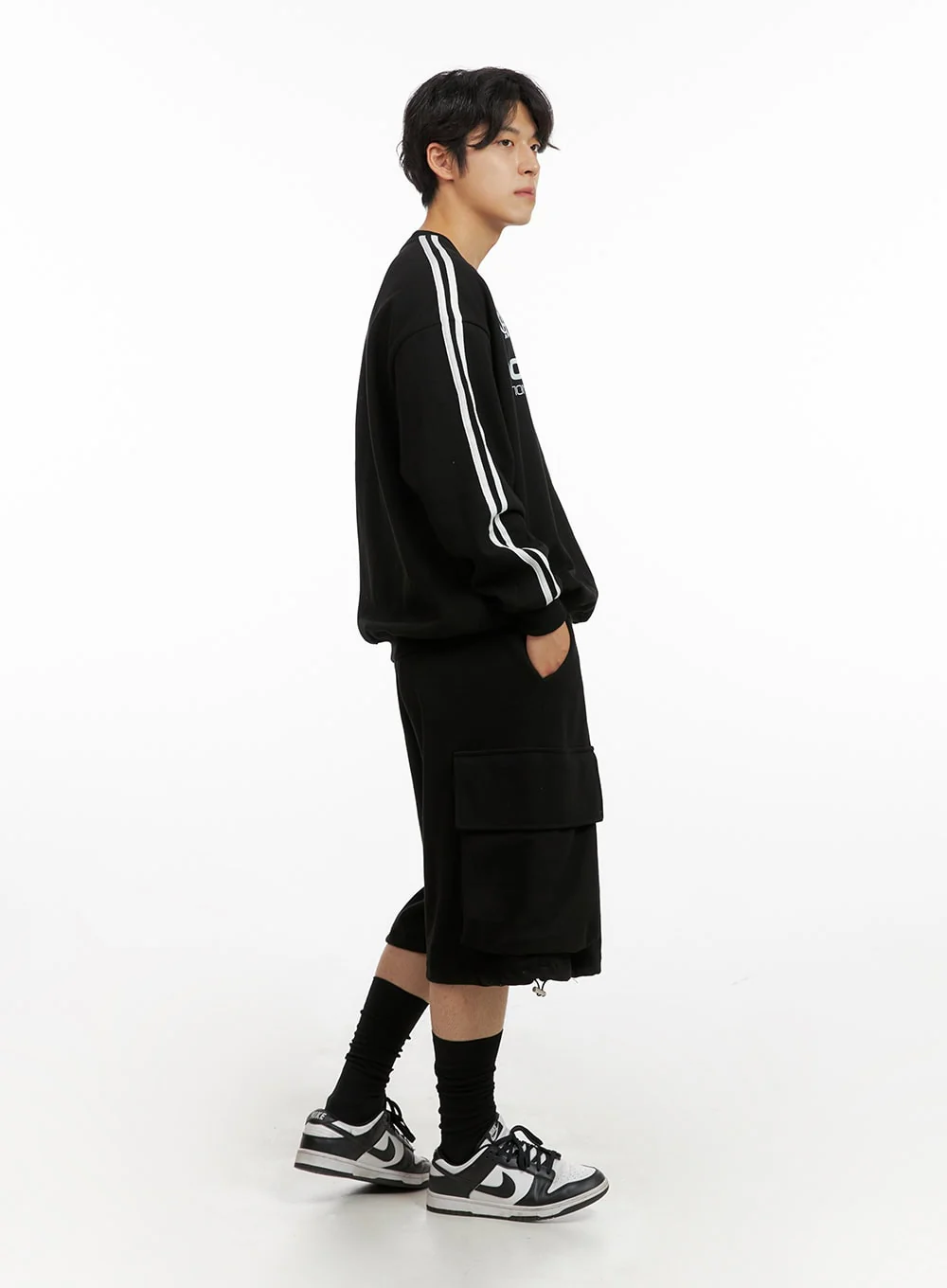 Men's Graphic V-Neck Sweatshirt (Black) IG409 - Image 6