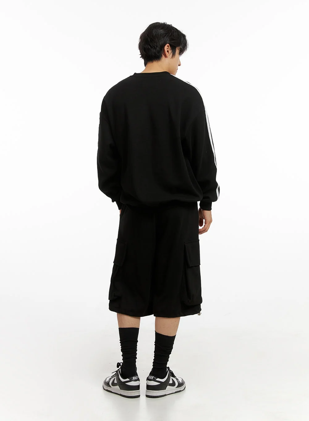 Men's Graphic V-Neck Sweatshirt (Black) IG409 - Image 7