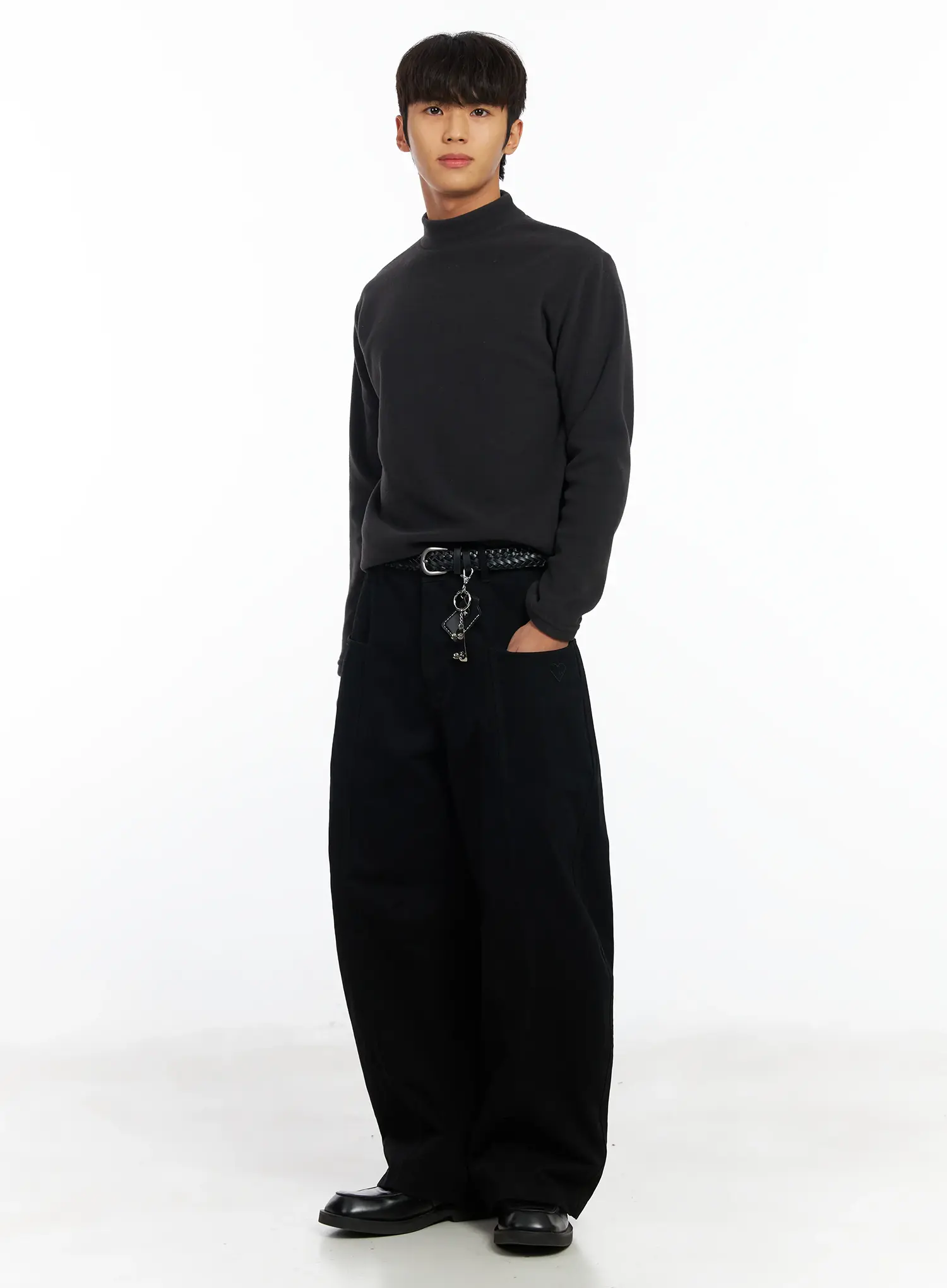 Men's Heart Embroidered Wide Pants IF504 - Image 9