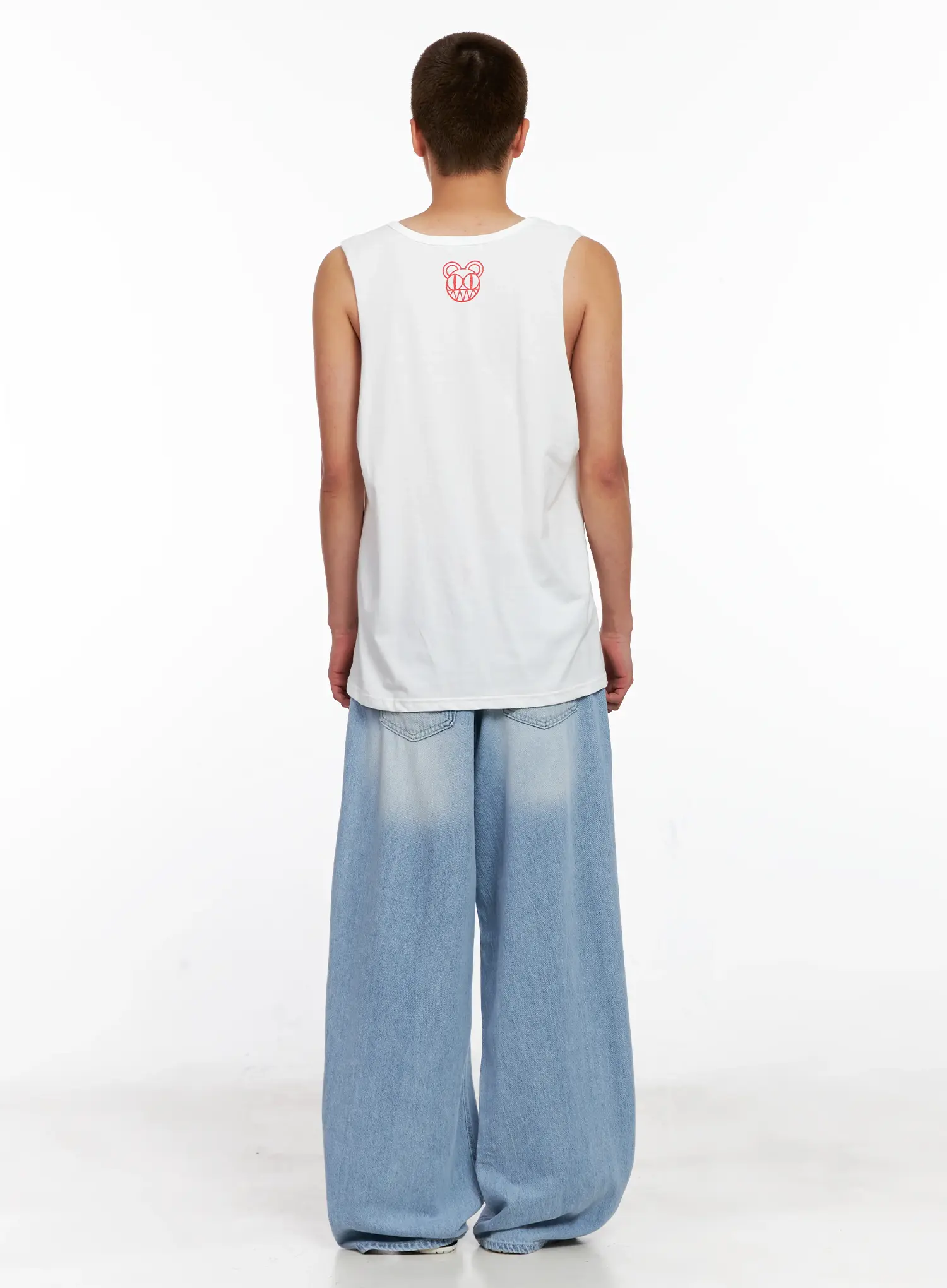 Men's Light-Wash Denim Jeans IG508 - Image 9