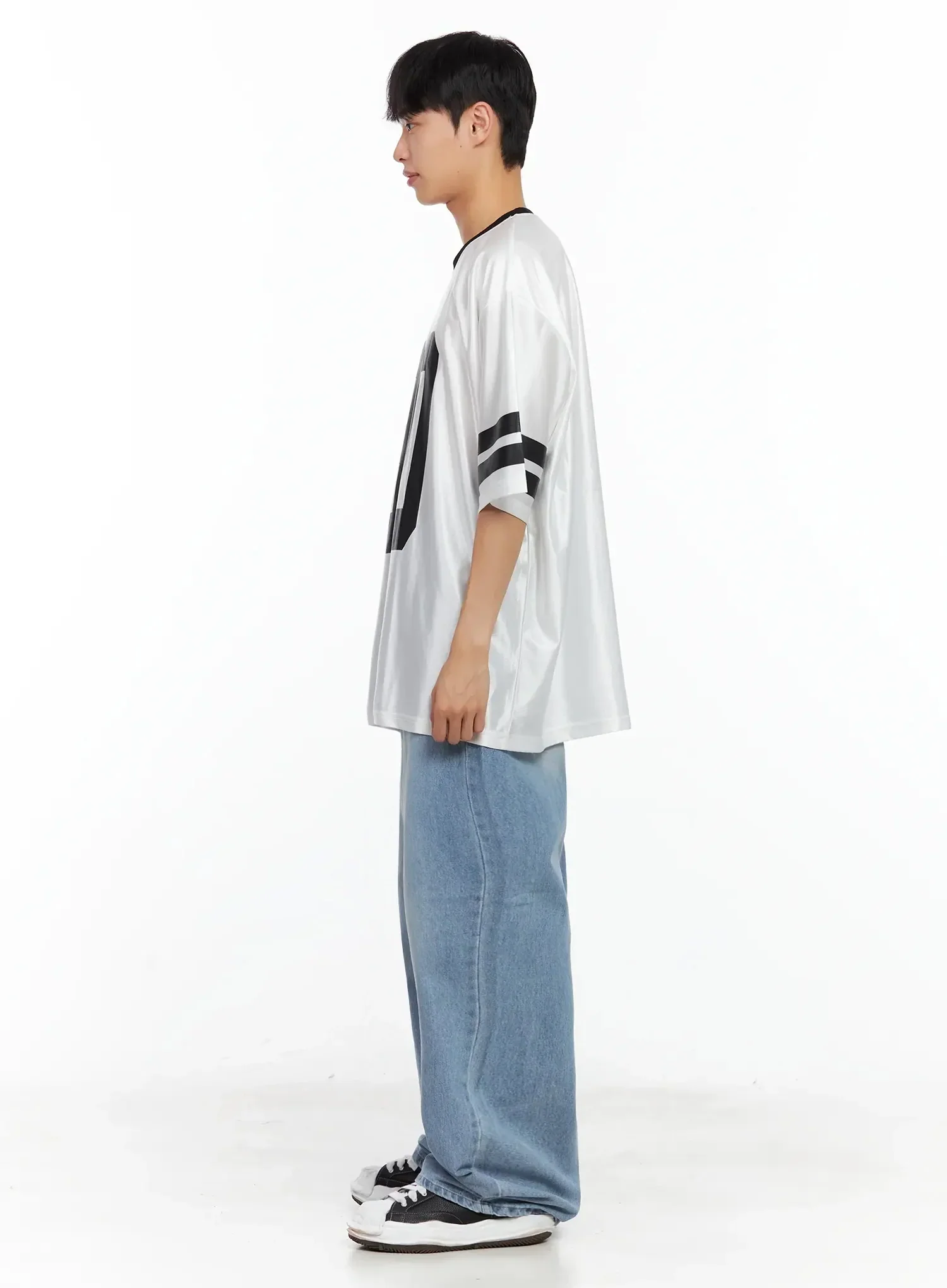 Men's Light-Wash Relaxed Jeans IL516 - Image 6