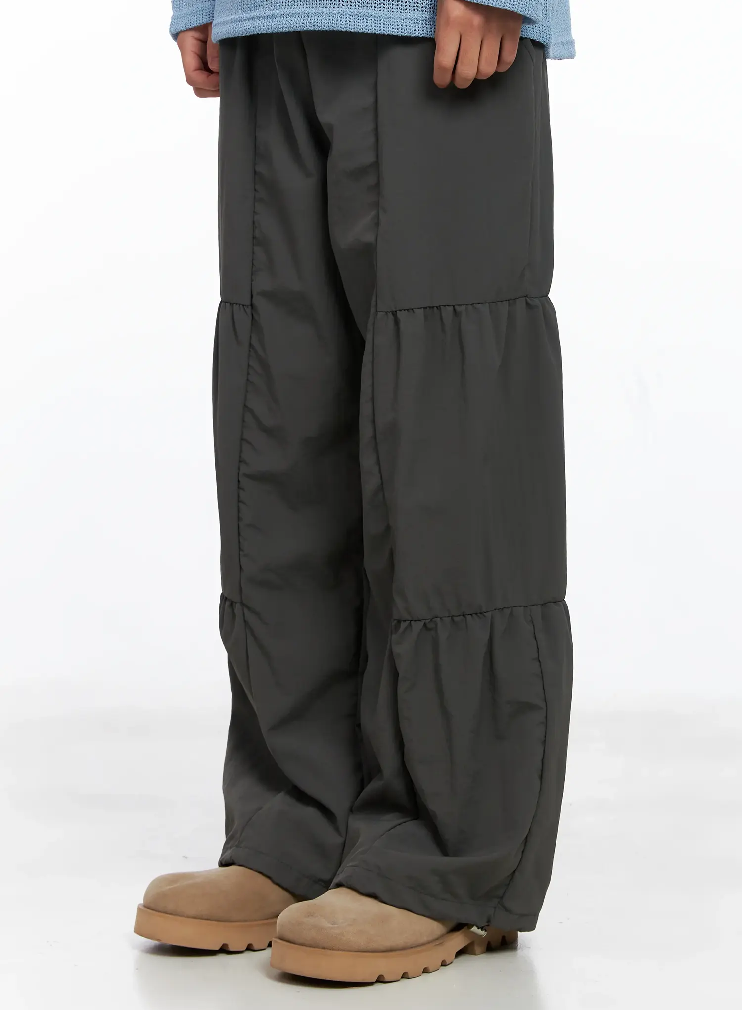 Men's Line Stitch Parachute Pants IS510 - Image 4