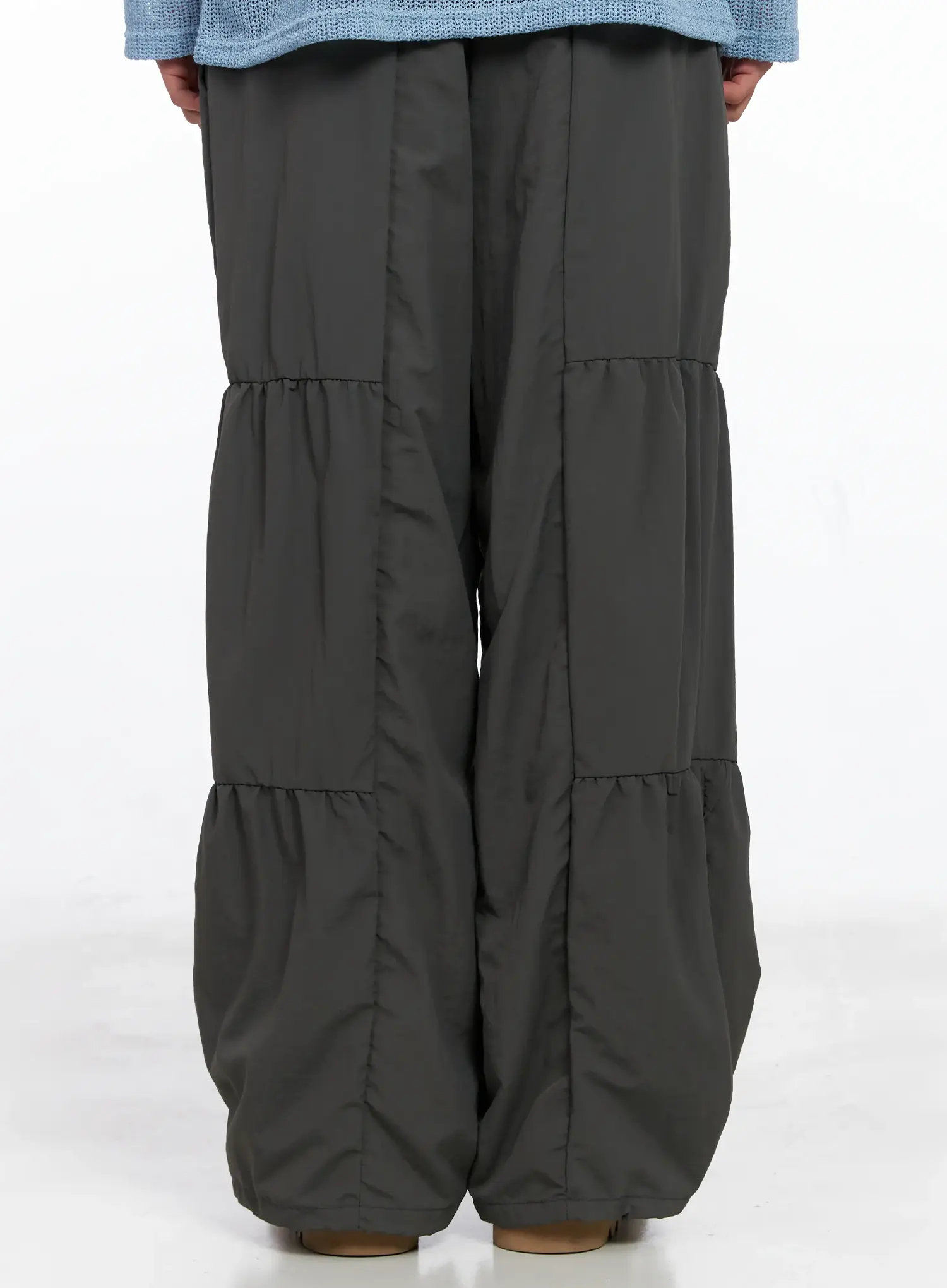 Men's Line Stitch Parachute Pants IS510 - Image 9