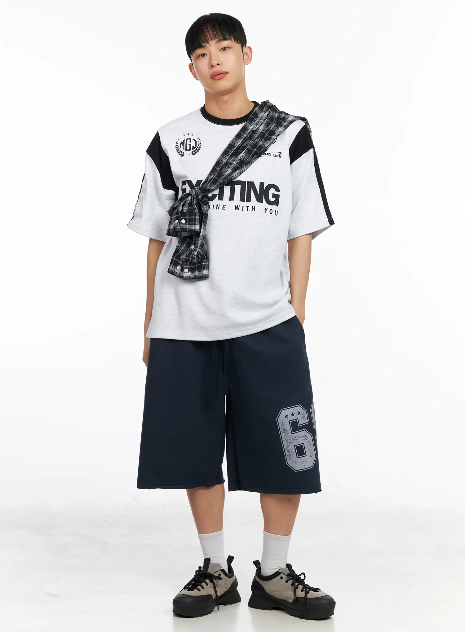 Men's Logo Print Bermuda Sweat Shorts IA502 - Image 3