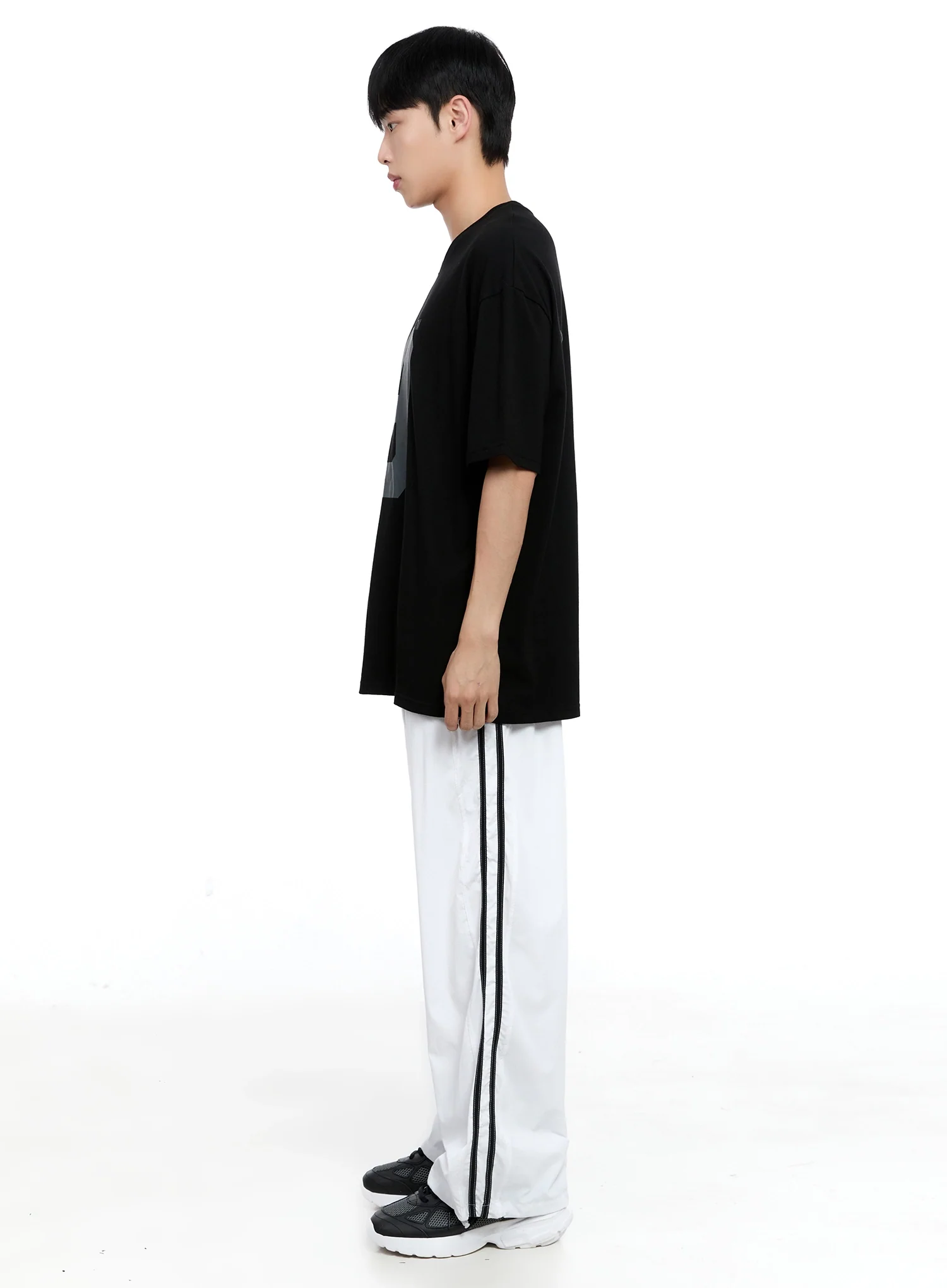 Men's No.9 Graphic Tee IG520 - Image 14