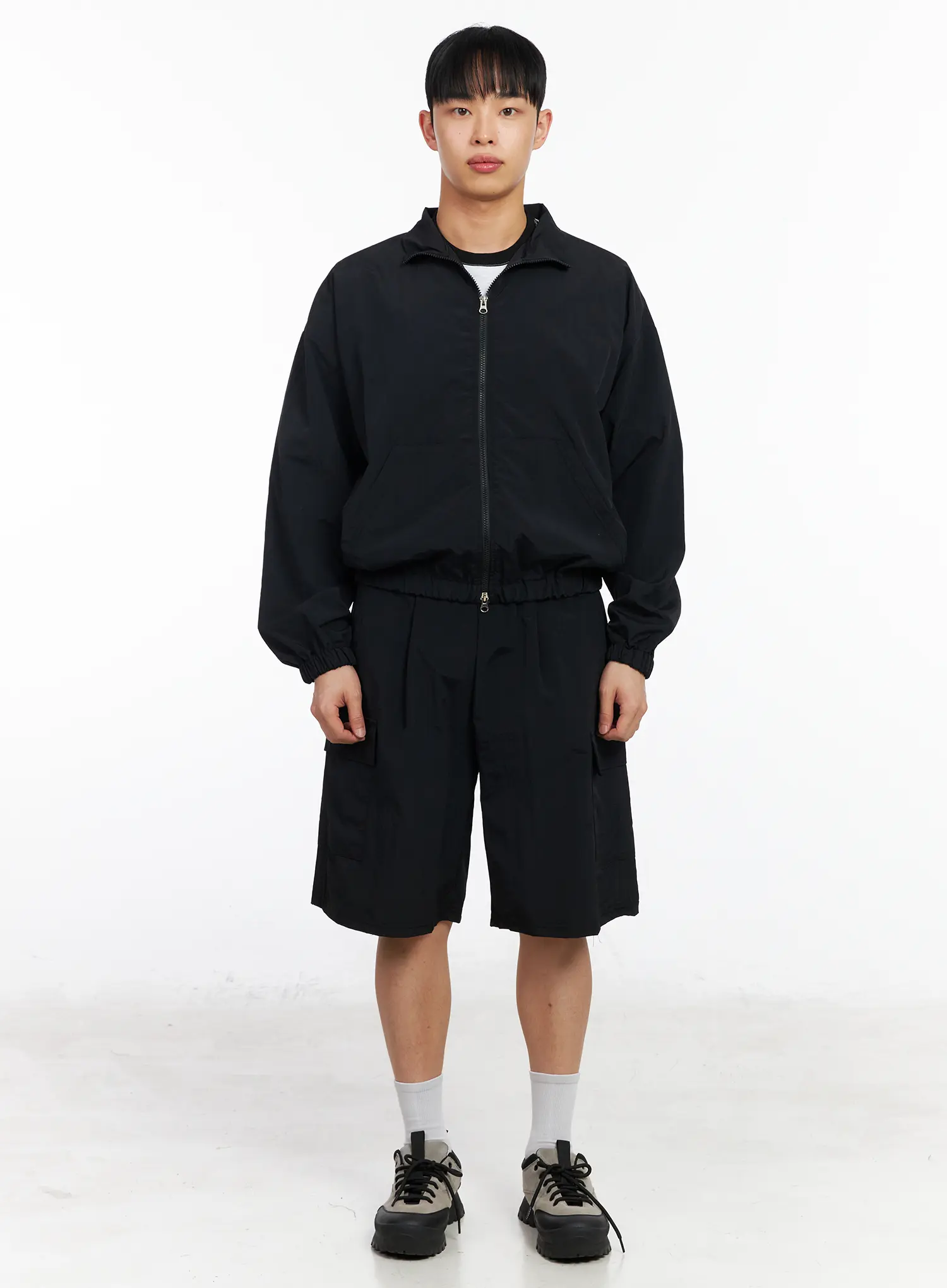 Men's Nylon Cargo Bermuda Shorts IA502 - Image 3