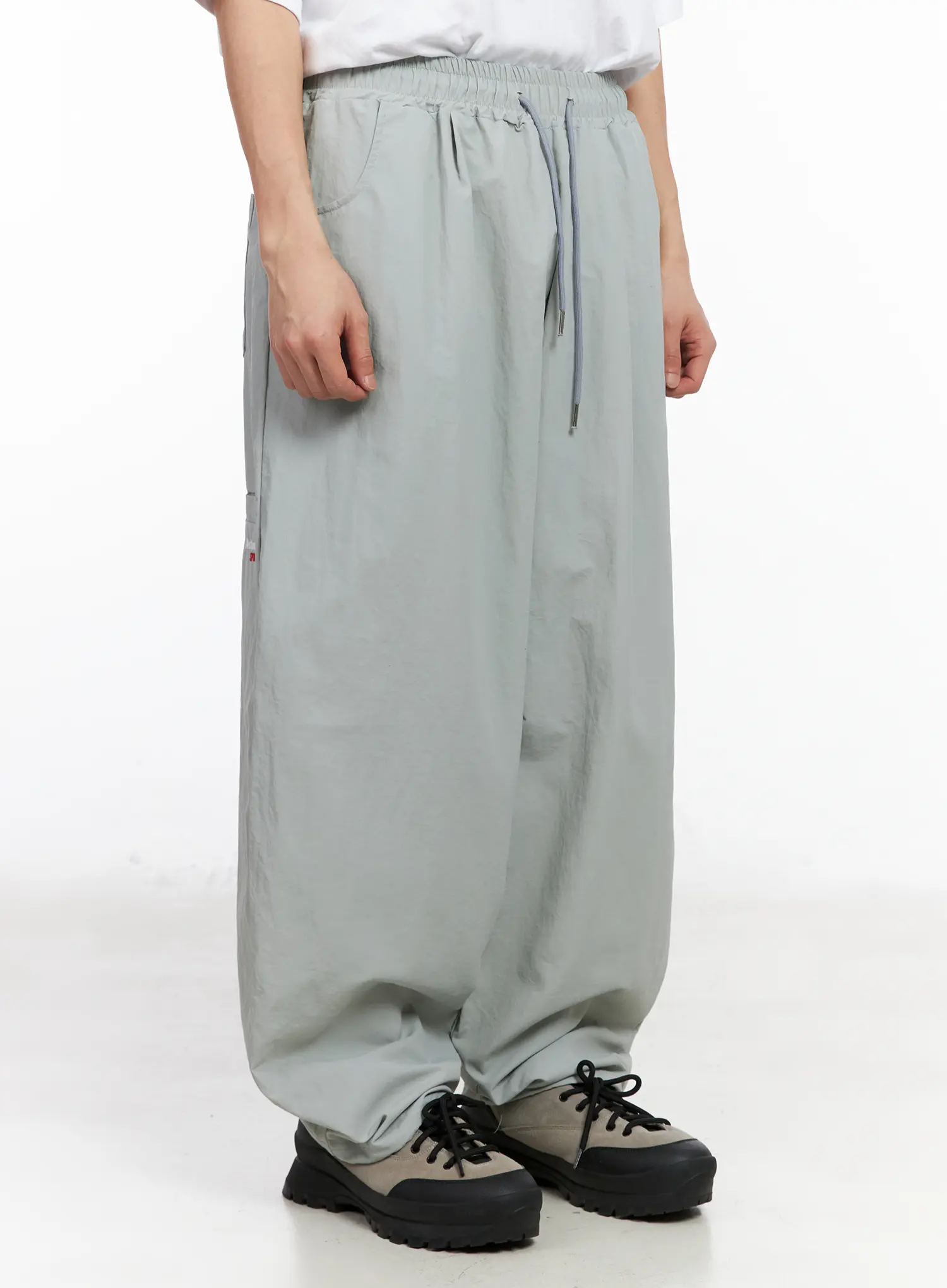 Men's Nylon Embroidered Logo Pocket Pants IA502 - Image 7