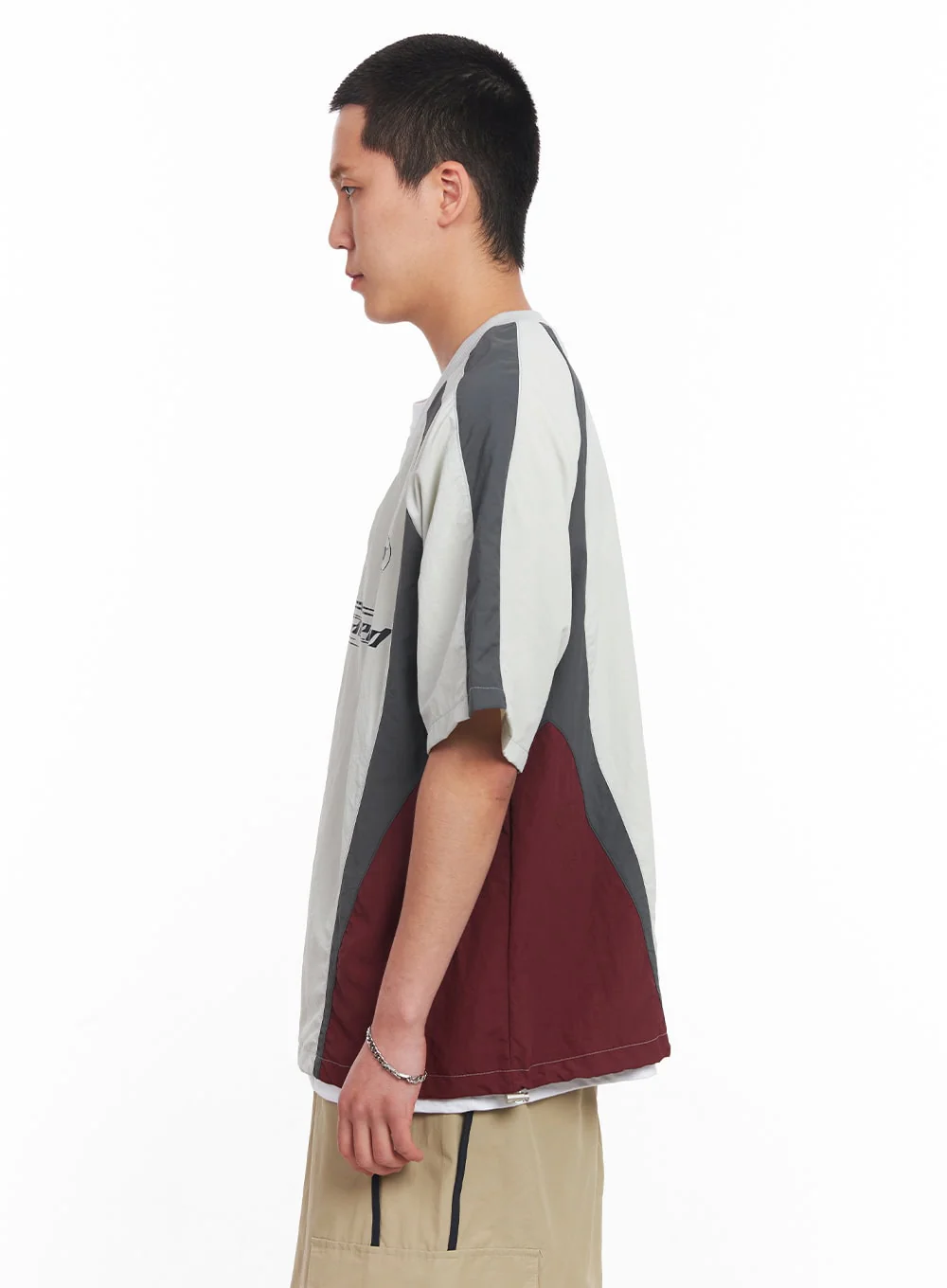 Men's Nylon Graphic V-Neck T-Shirt IU512 - Image 5