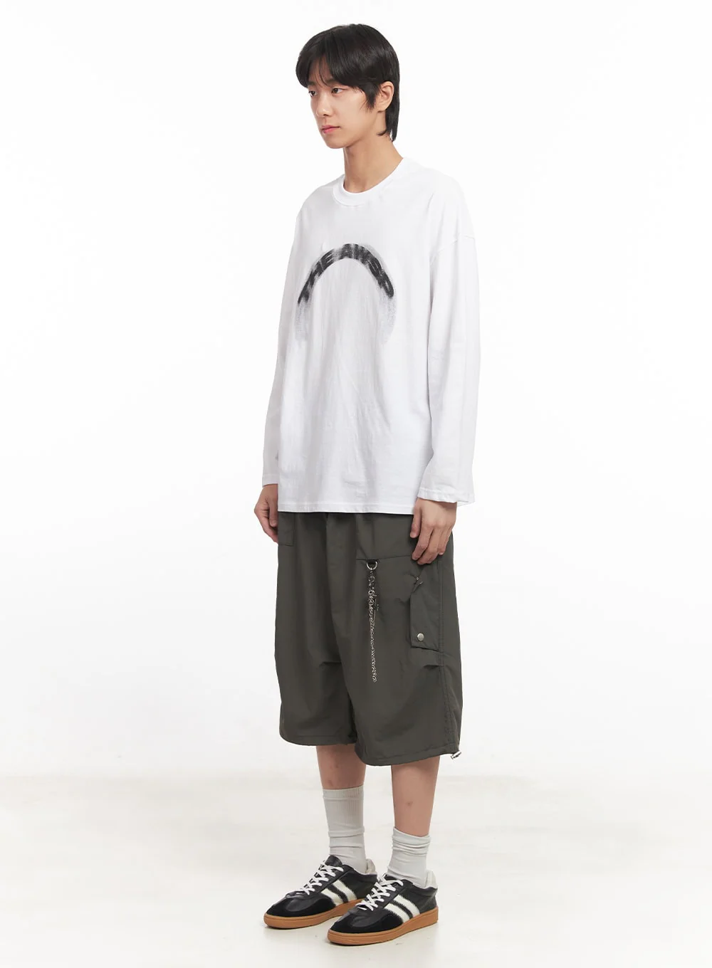Men's Nylon Pocketed Wide-Fit Shorts IA510 - Image 10