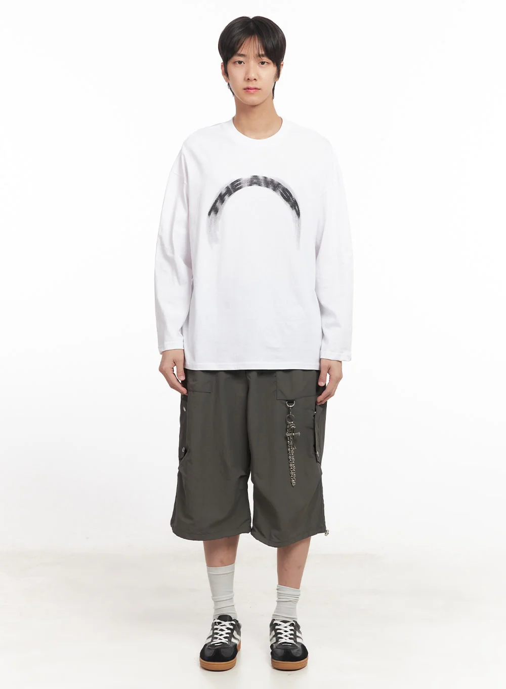 Men's Nylon Pocketed Wide-Fit Shorts IA510 - Image 9