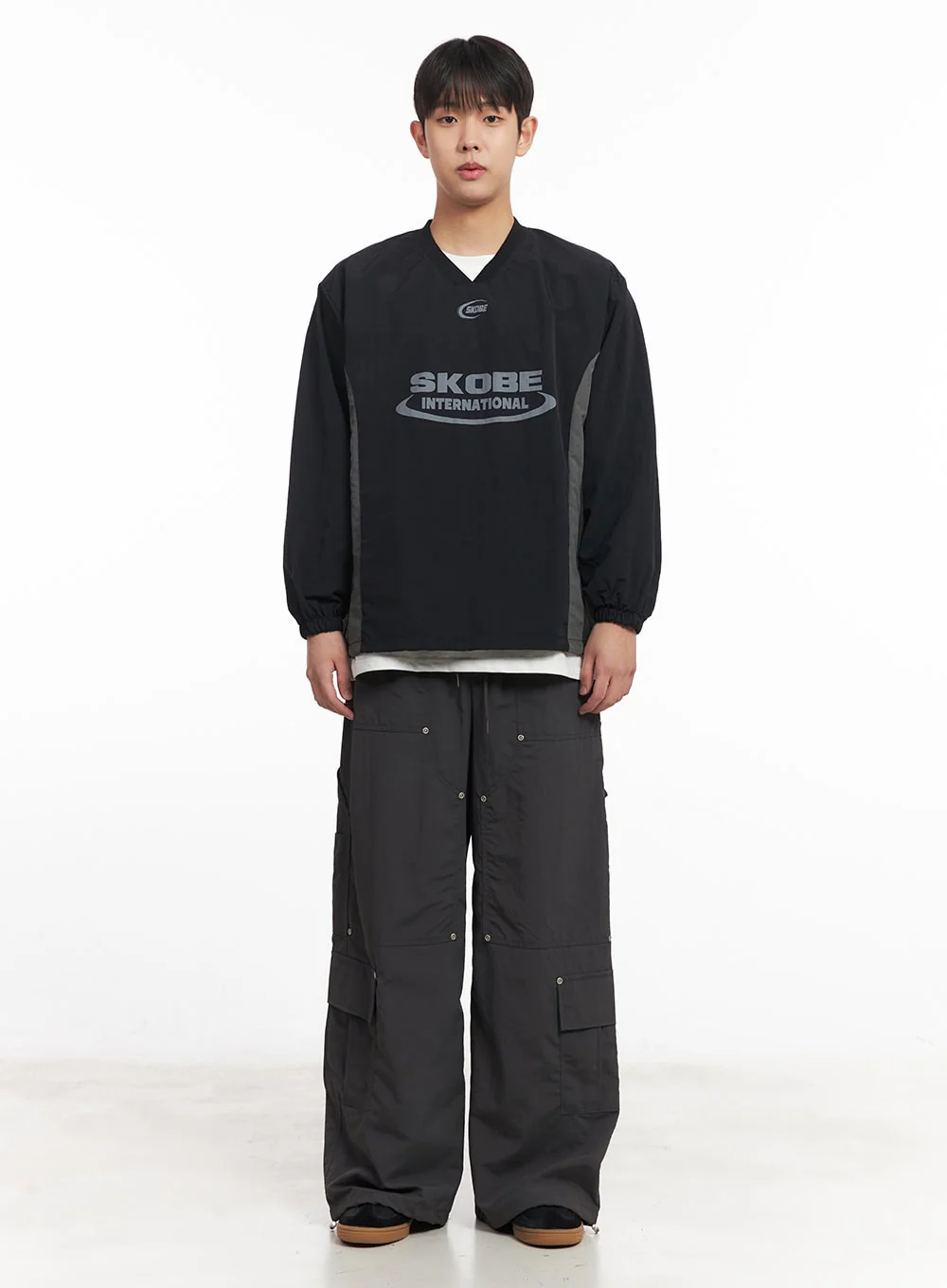 Men's Nylon Wide-Fit Cargo Pants IM517 - Image 8