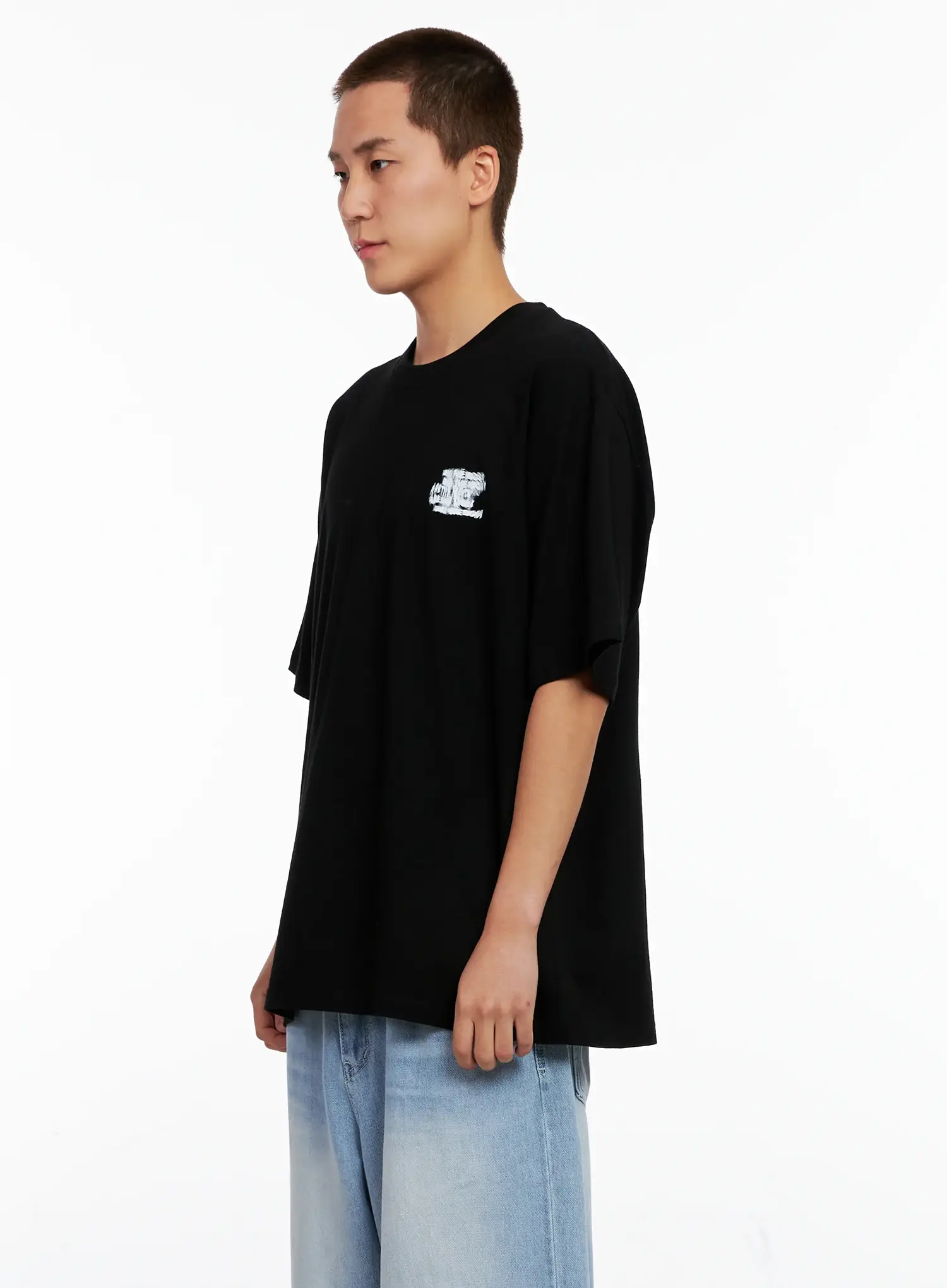 Men's Oversized Blurred Graphic Tee IG508 - Image 4