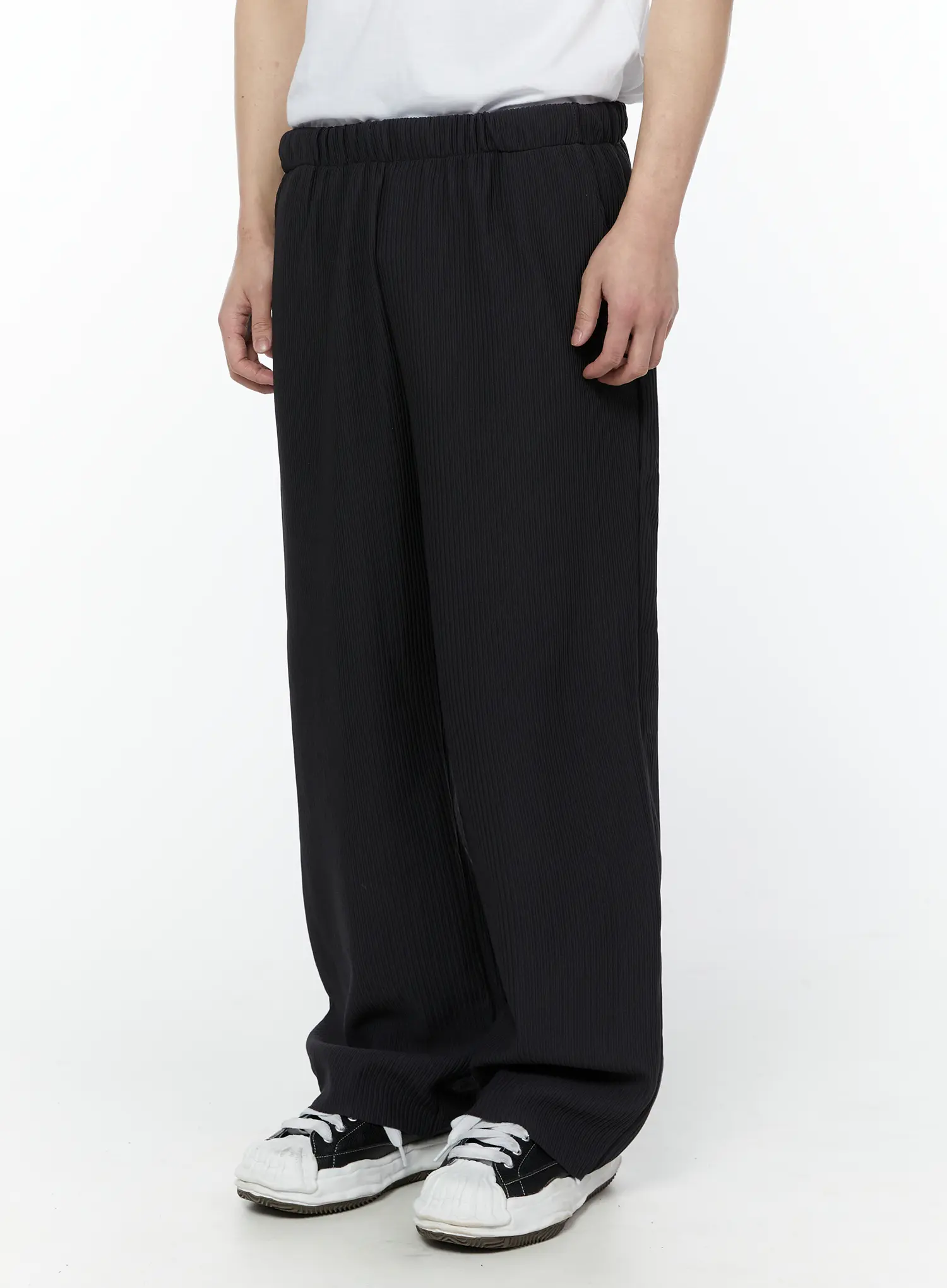 Men's Pleated Wide Leg Pants (Dark Gray) IY504 - Image 3