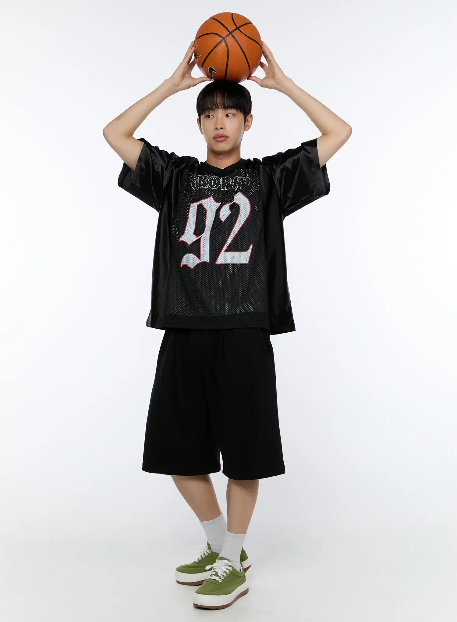 Men's Relaxed-Fit Sweatshorts (Black) IA517 - Image 2