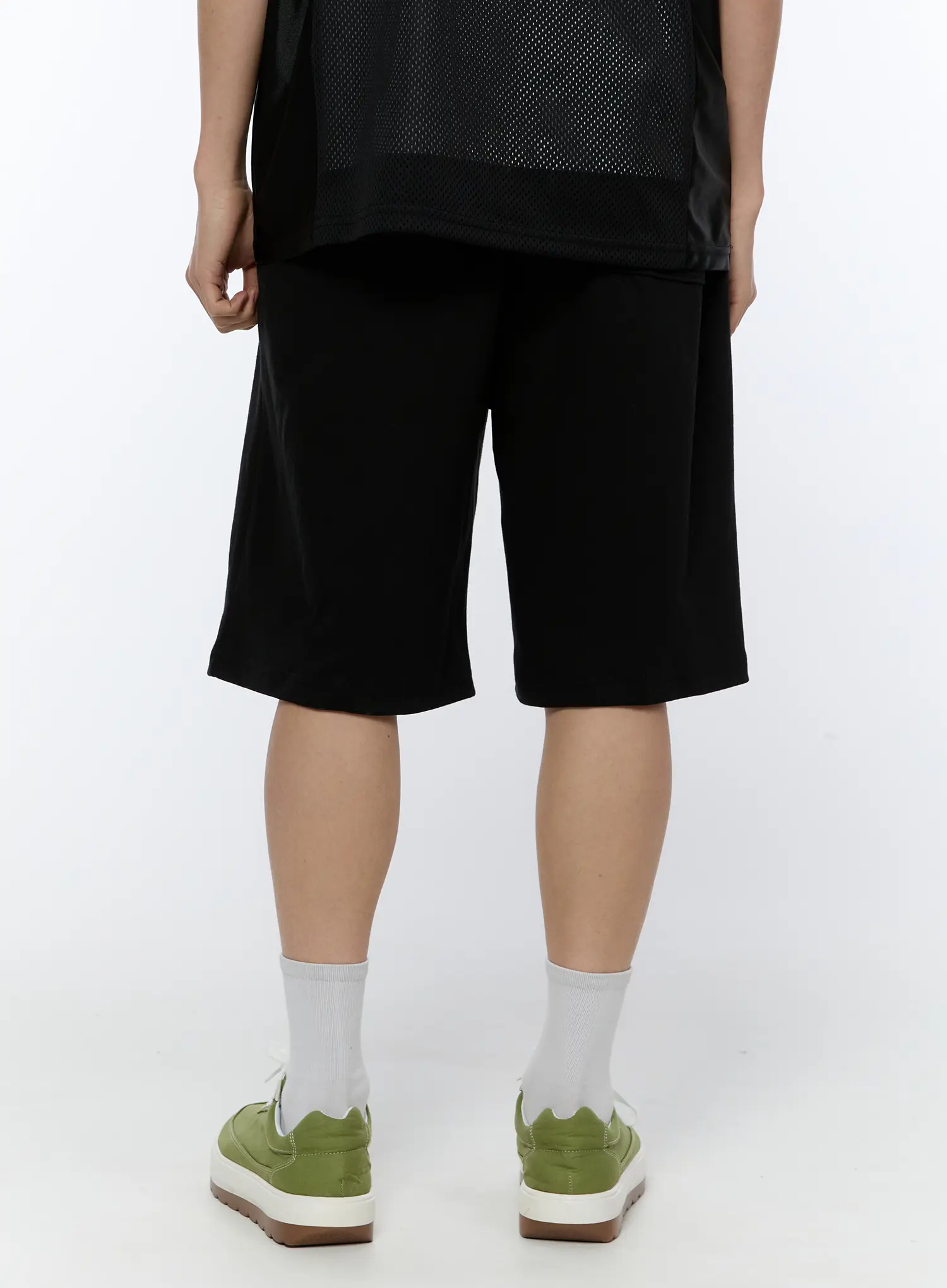 Men's Relaxed-Fit Sweatshorts (Black) IA517 - Image 6