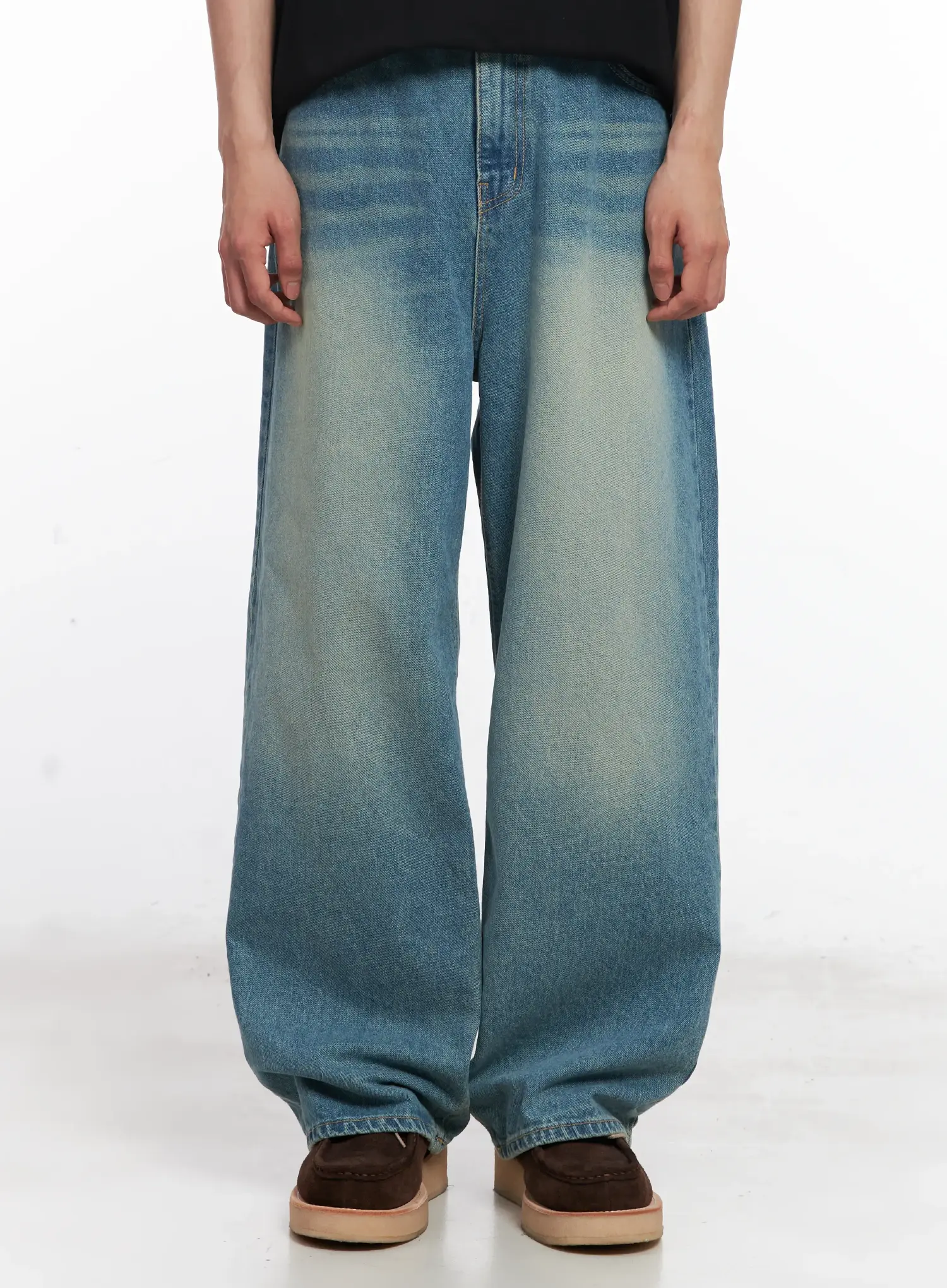 Men's Relaxed Light Blue-Wash Jeans IL501