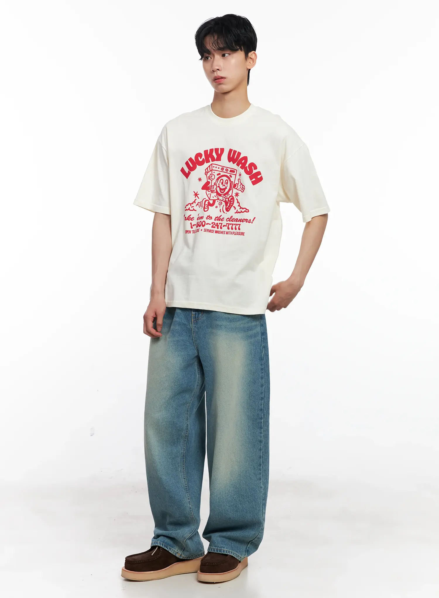 Men's Relaxed Light Blue-Wash Jeans IL501 - Image 12