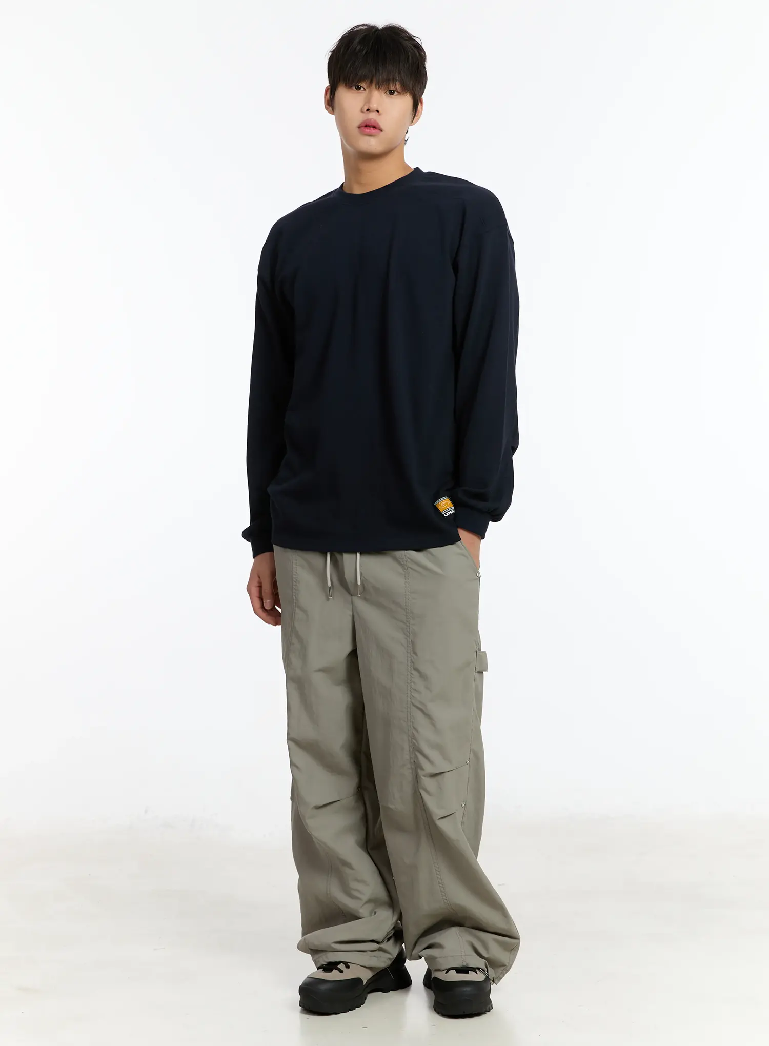 Men's Rivet Detail Cargo Pants IM503 - Image 11