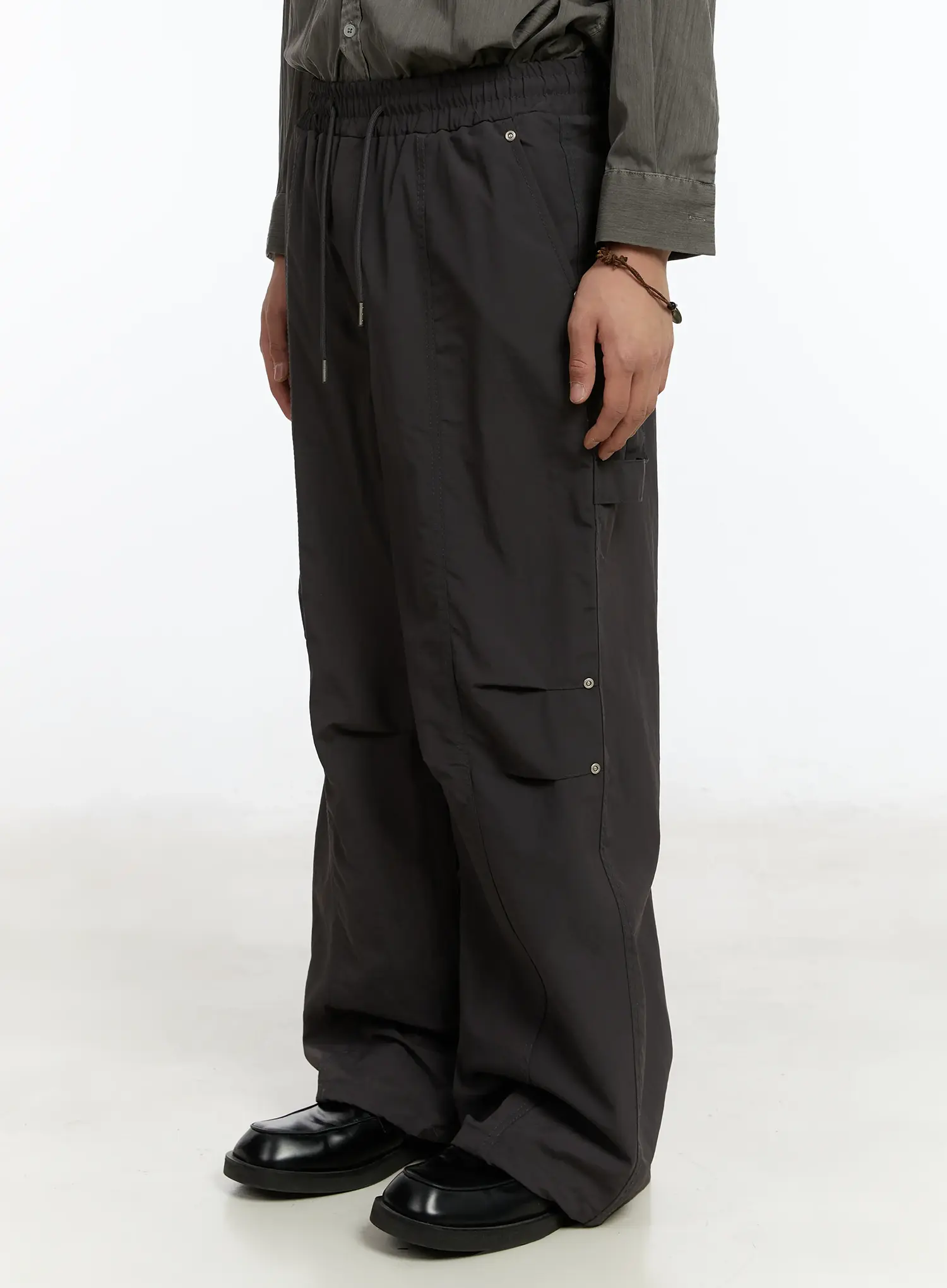 Men's Rivet Detail Cargo Pants IM503 - Image 6