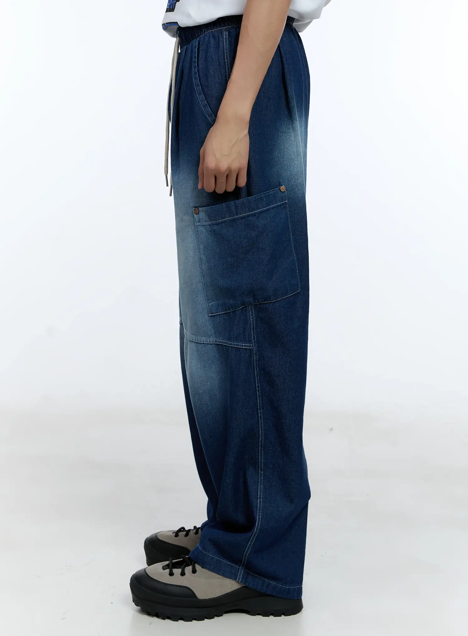Men's Rivet Detail Wide Jeans IL517 - Image 7