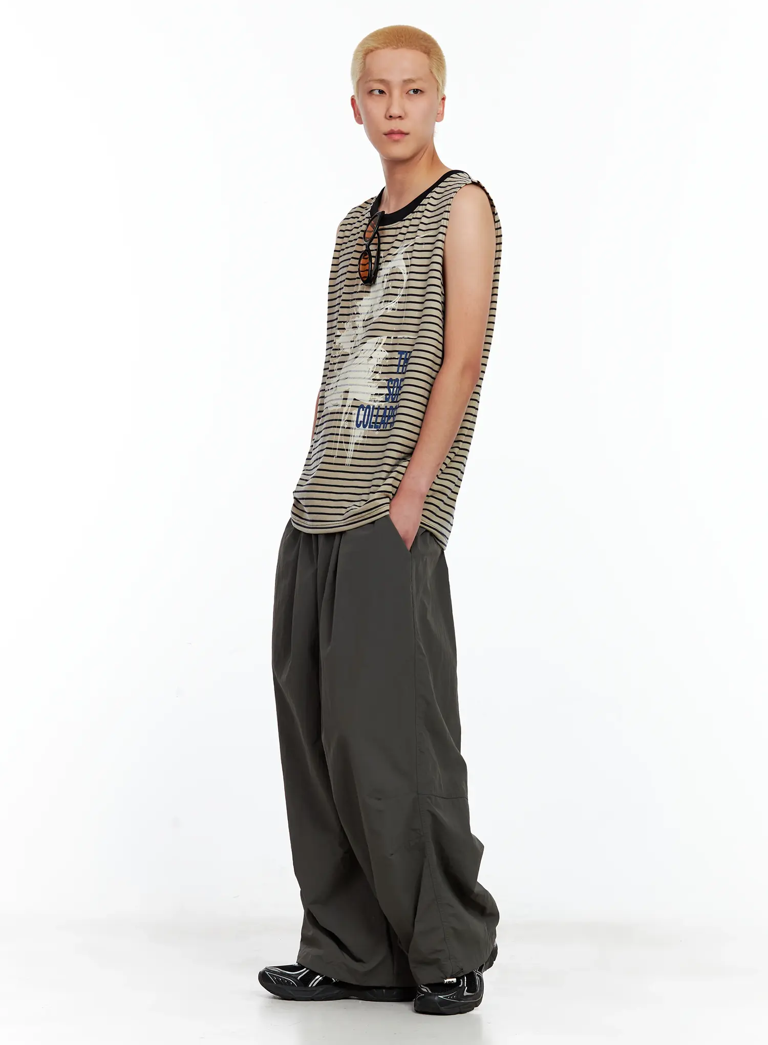 Men's Seam Detail Balloon-Fit Drawstring Pants IL511 - Image 2