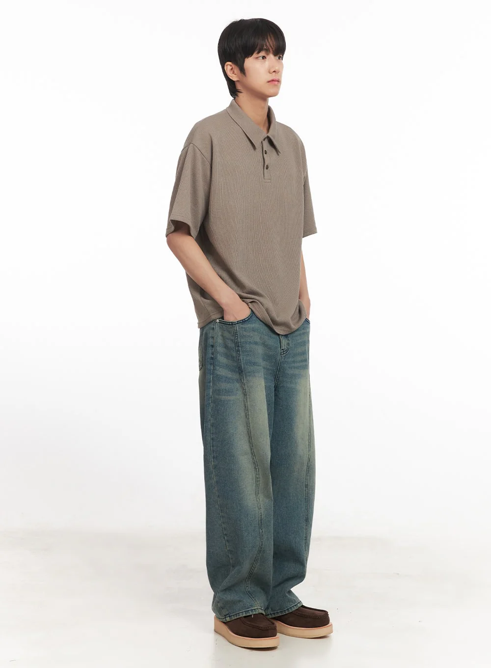 Men's Stitched Detail Wide-Fit Jeans IA511 - Image 8
