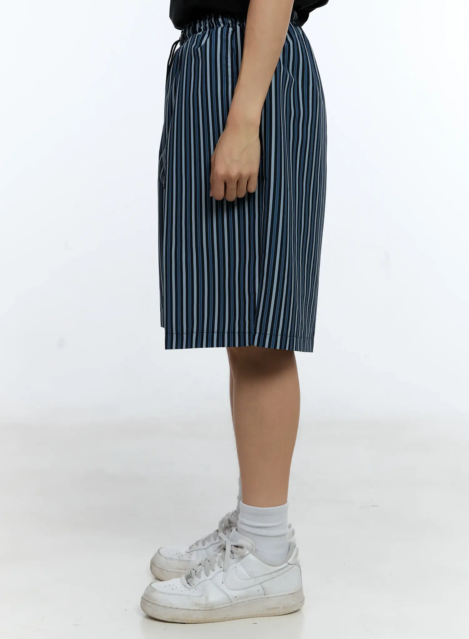 Men's Striped Straight-Leg Shorts IG515 - Image 5