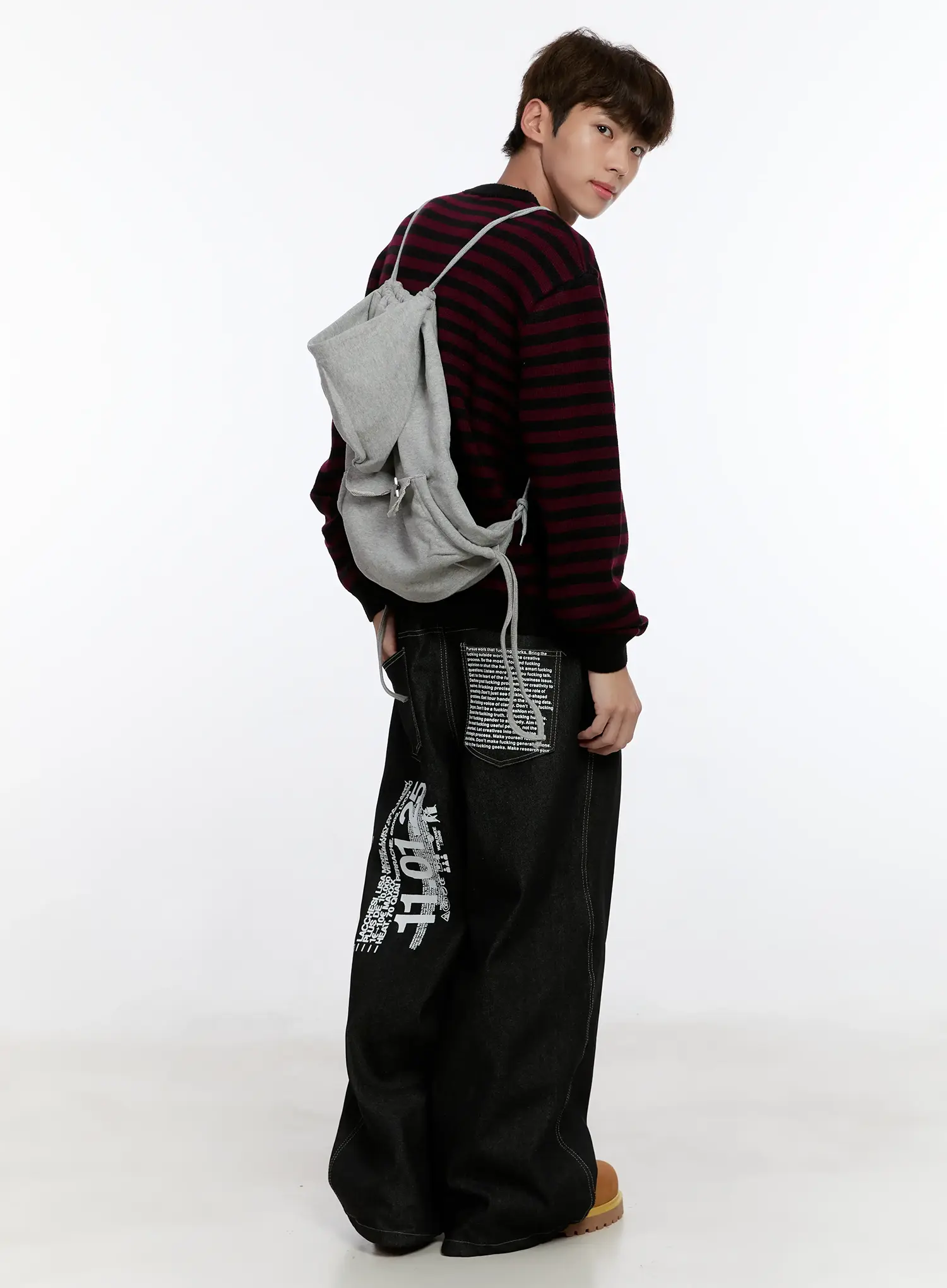Men's Sunburst Striped Knit Sweater IS529 - Image 10