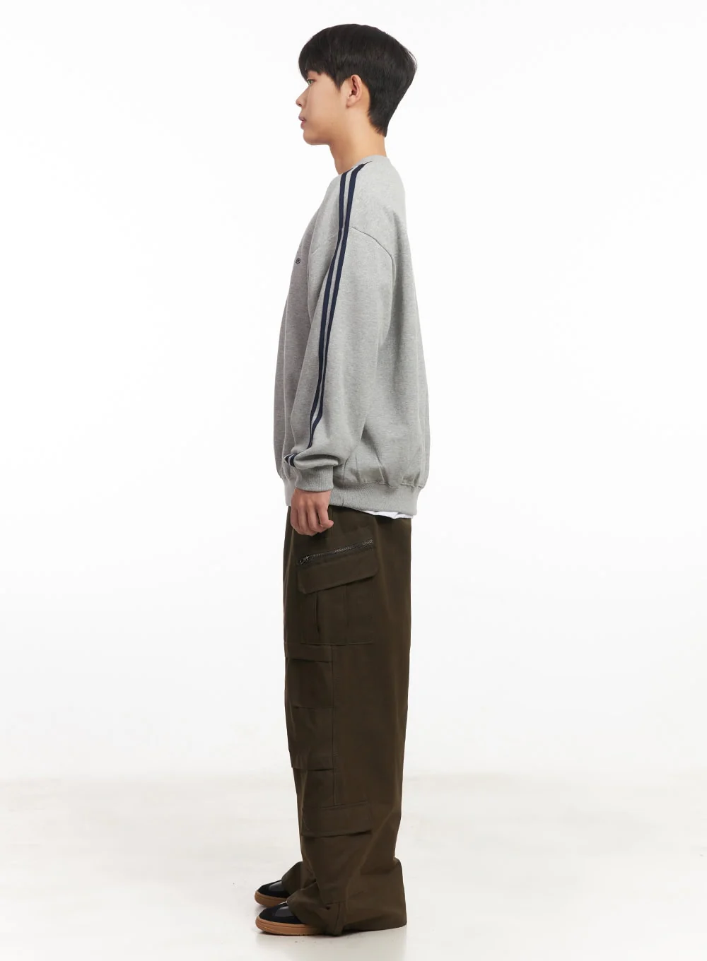 Men's V-Neck Graphic Sweatshirt IM528 - Image 8