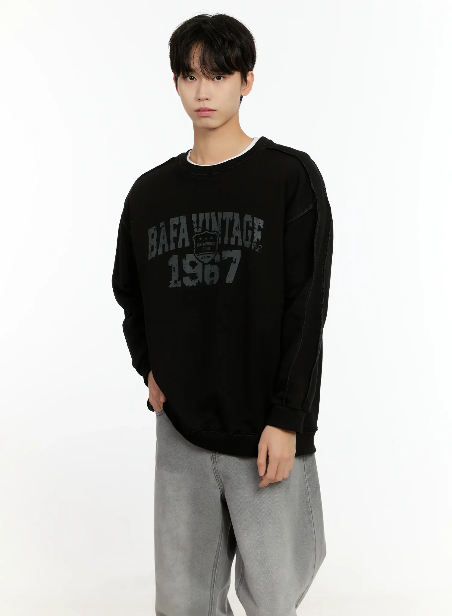Men's Vintage Graphic Crewneck Sweatshirt IO531 - Image 6