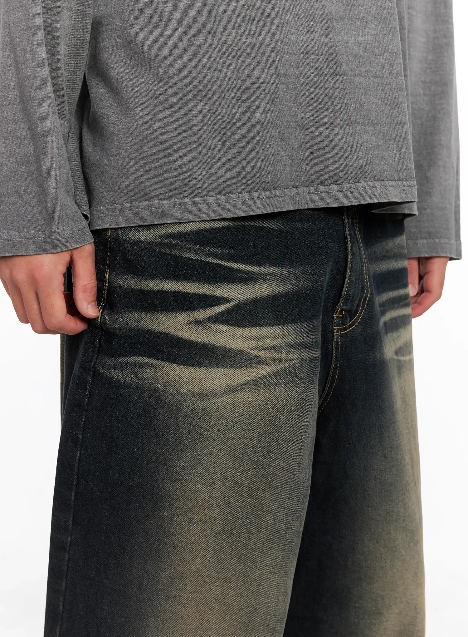 Men's Vintage Washed Wide-Leg Jeans IS509 - Image 6