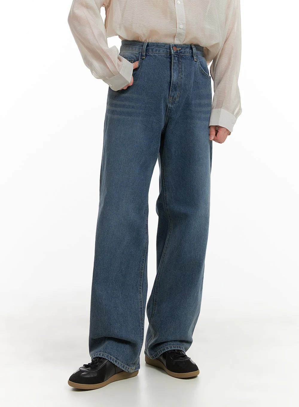 Men's Washed Denim Wide Fit Jeans IA402 - Image 2