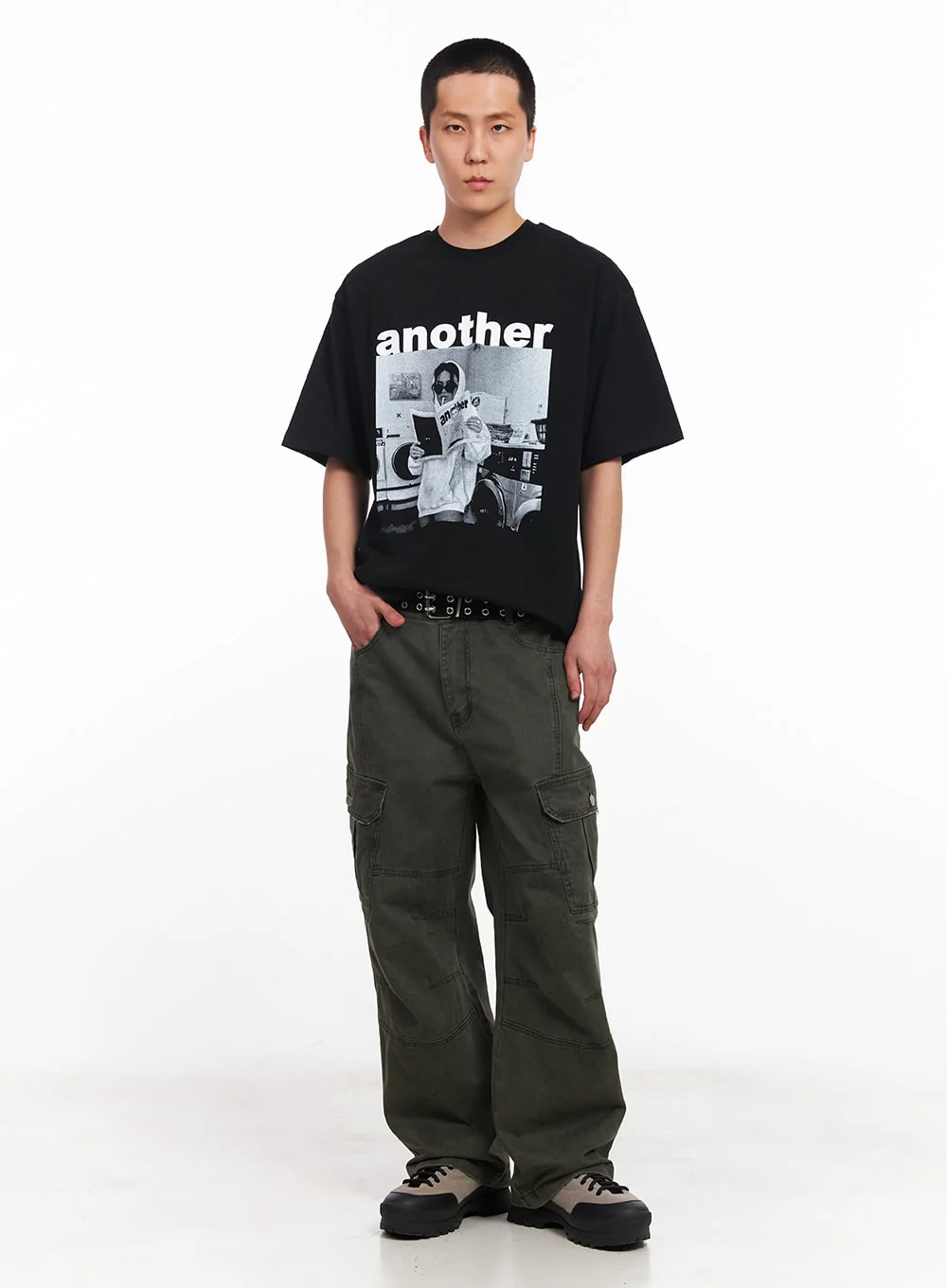 Men's Wide-Fit Cargo Pants IU512 - Image 15