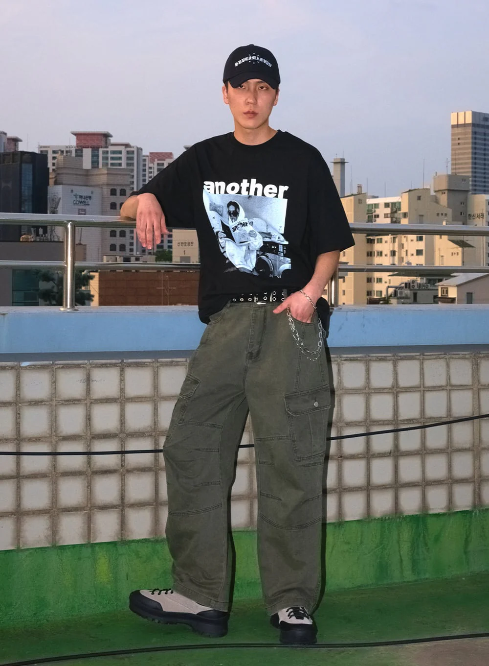 Men's Wide-Fit Cargo Pants IU512 - Image 18