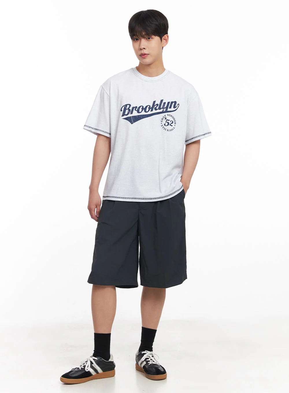 Men's Wide-Fit Nylon Pintuck Shorts IY522 - Image 13