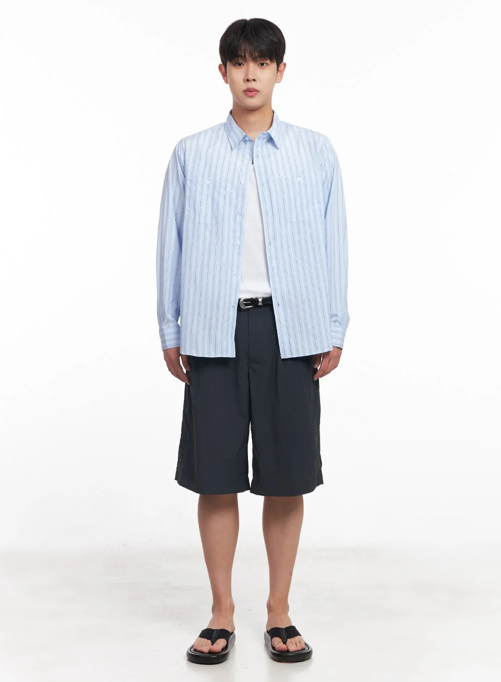 Men's Wide-Fit Nylon Pintuck Shorts IY522 - Image 6