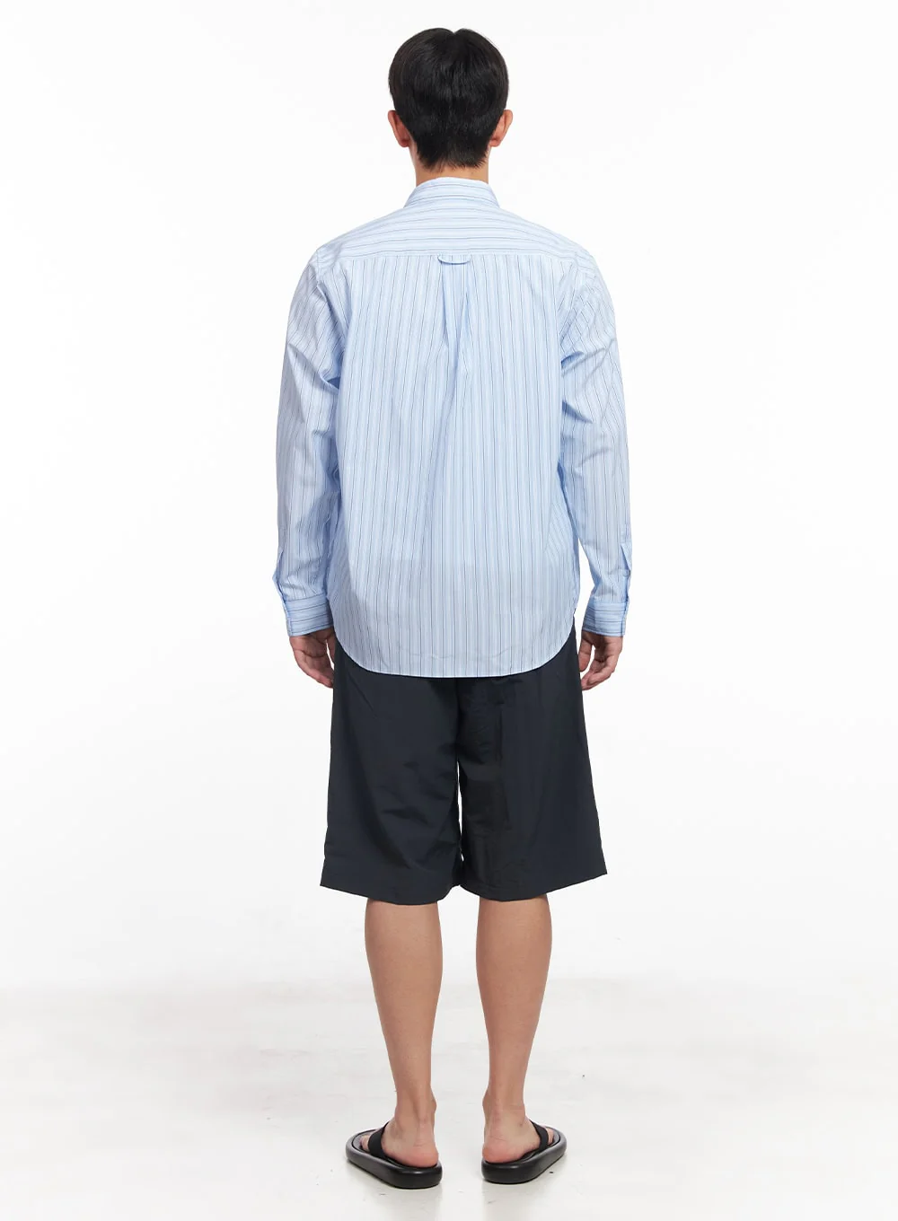 Men's Wide-Fit Nylon Pintuck Shorts IY522 - Image 9