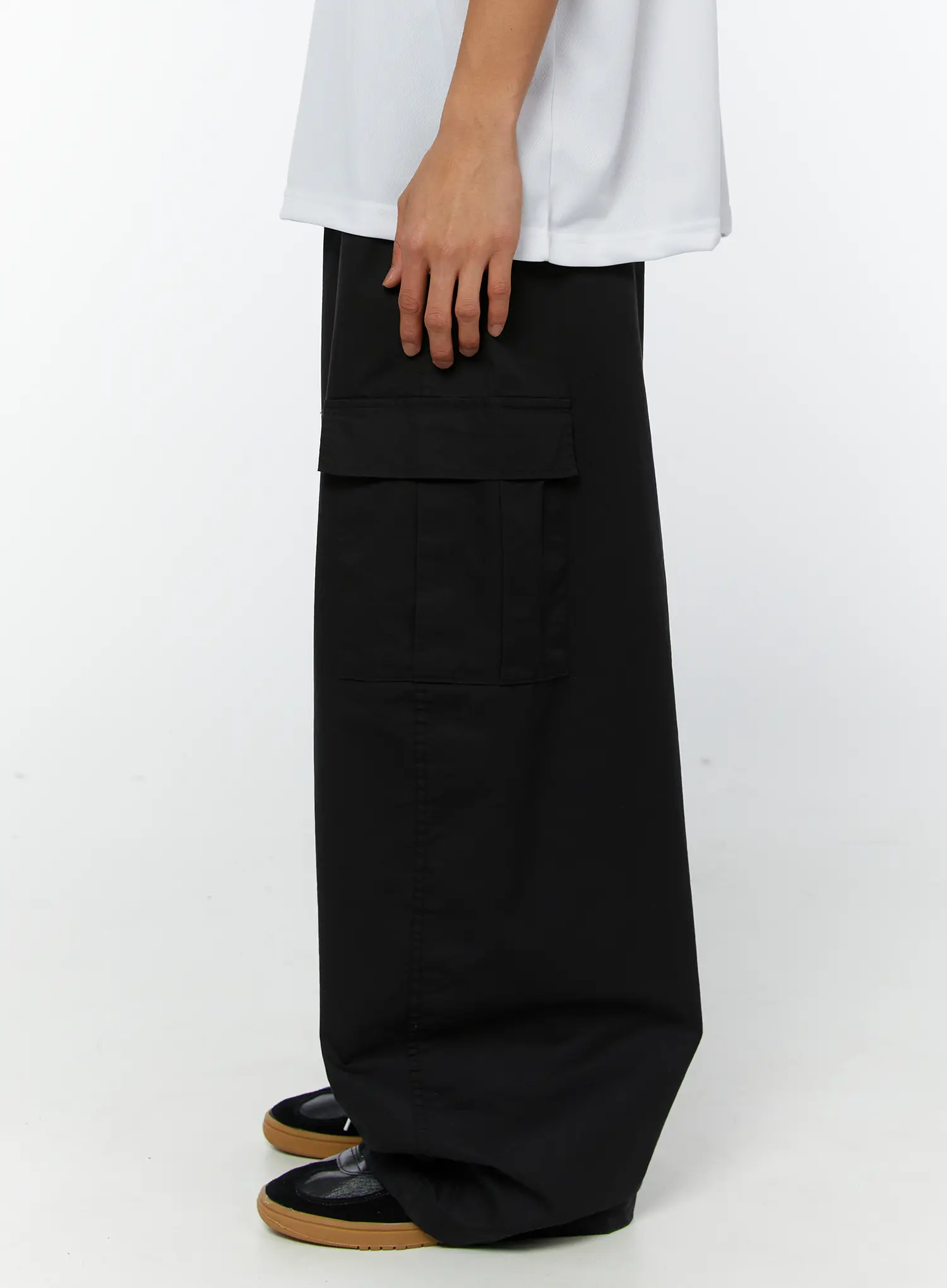 Men's Wide Leg Cargo Pants IY514 - Image 6