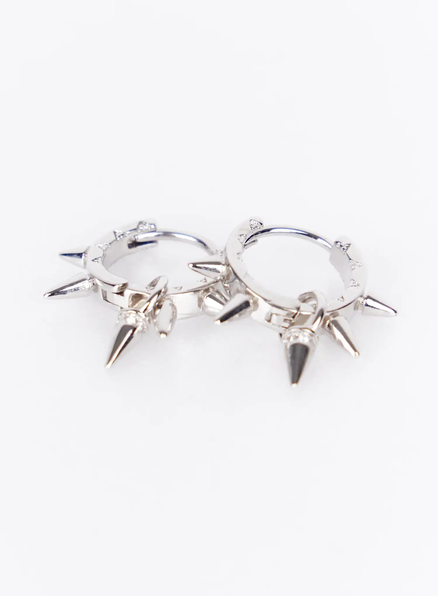 Metallic Spike Hoop Earrings IY520 - Image 4