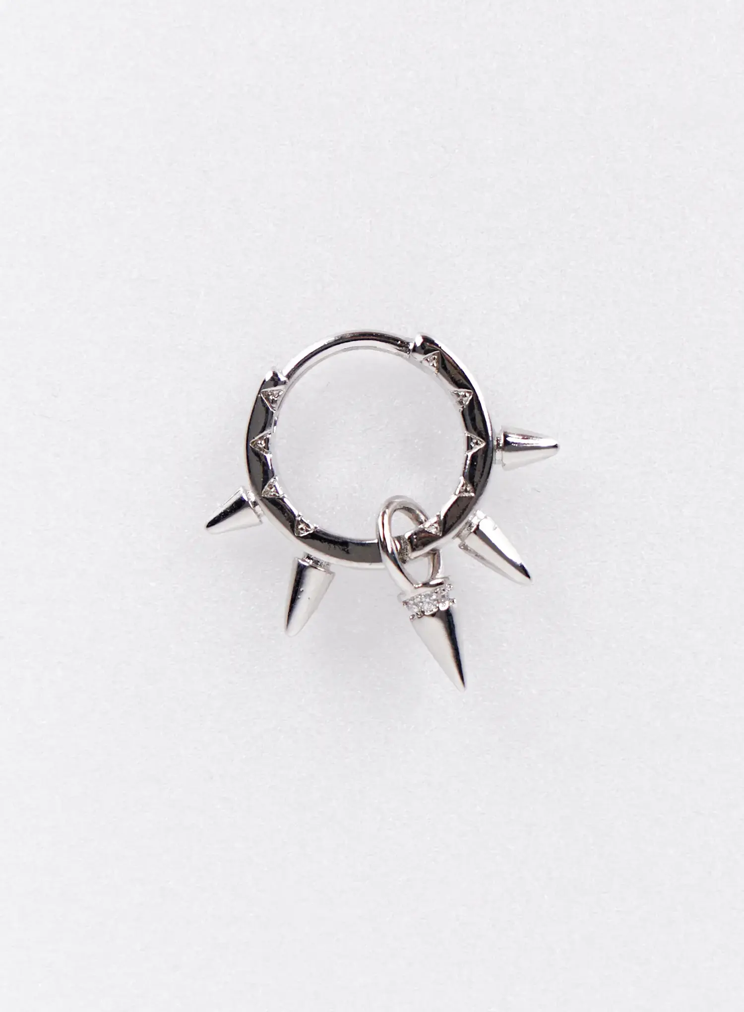 Metallic Spike Hoop Earrings IY520 - Image 5
